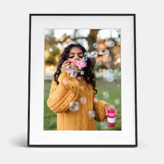 Aura Walden 15" Digital Wifi Photo Frame-Ink with Paper Mat