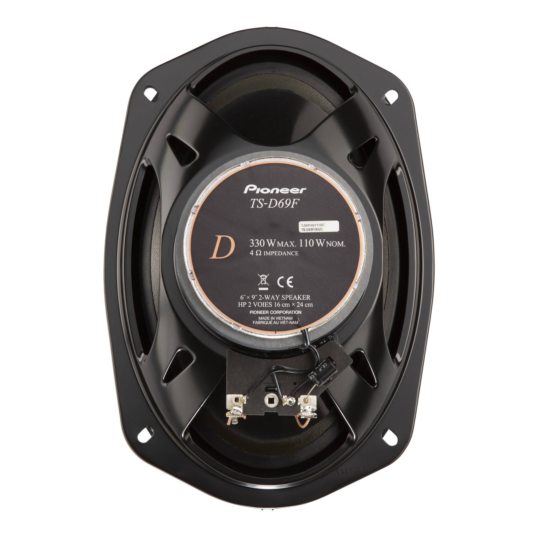 Pioneer TS-D69F  
330 W MAX. 110 W NOM.  
4 Ω IMPEDANCE  
CE  
6 x 9 2-WAY SPEAKER  
HP 2 VOIES  
6 cm x 24 cm  
PIONEER CORPORATION  
FABRIQUÉ AU VIET-NAM