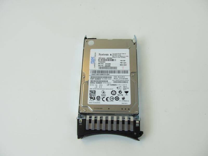 IBM System x  
IW M2E  
94224 *H FRU M2IS  
PIN MEWT2S  
T48 GB  
15K  
rm 40S  
SAS  
PART DOM  
MODEL 1914720  
SERIAL vDC  
LOT NUMBER LR  
SP B C E IUN  
N176  

System x  
IBM Origin: 44229  
IBM FRU: 44229  
146 GB  
15K rpm  
600 SAS  
1  
11540Y73592M1ZT01  
DGM 27JUL2010  
PART NUMBER: 71Y9495-220  
MODEL: 71Y9495-220  
SERIAL NUMBER: vDC  
LOT NUMBER: LR  
N176  
MADE IN SINGAPORE