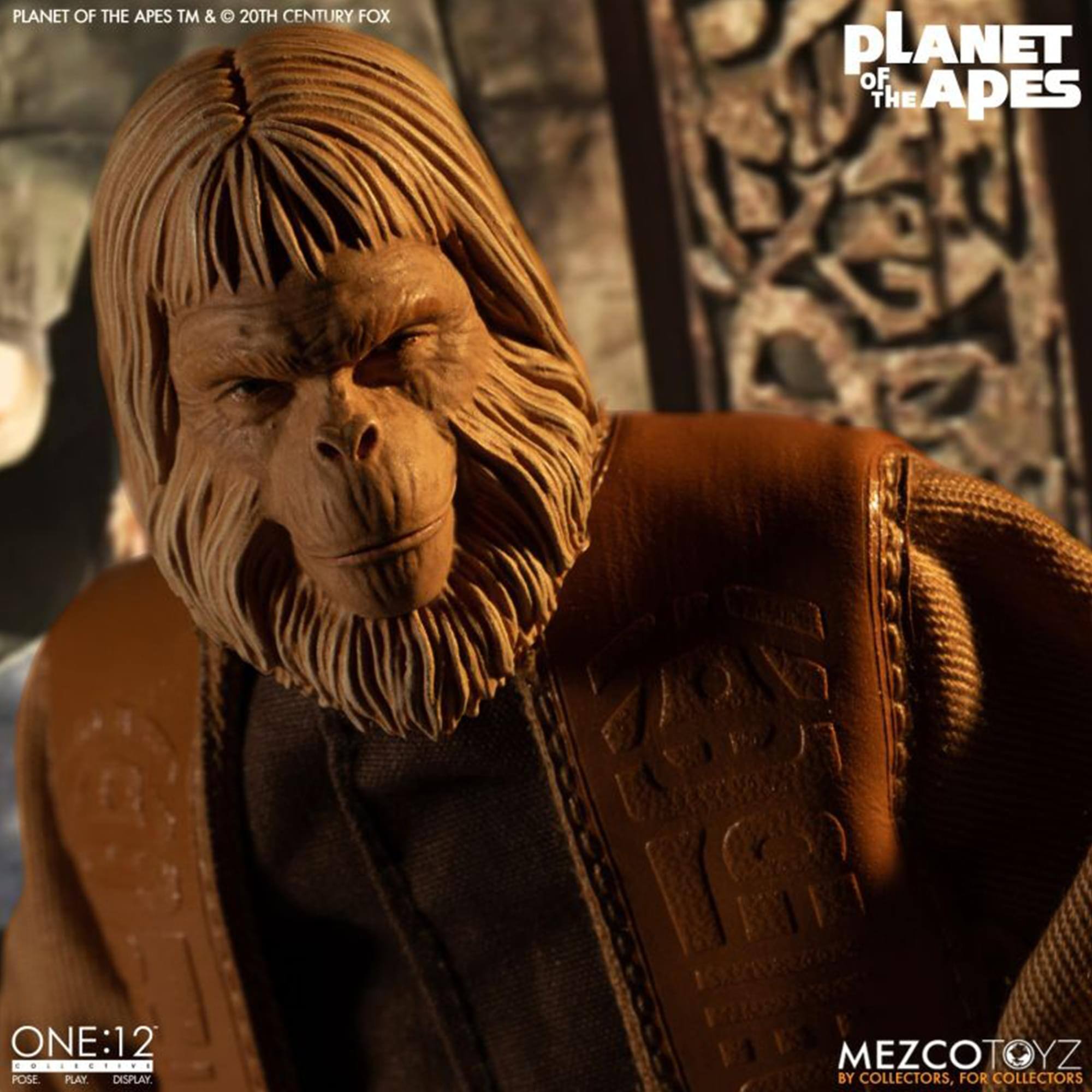 PLANET OF THE APES TM & © 20TH CENTURY FOX  
PLANET OF THE APES  
ONE:12  
POSE PLAY DISPLAY  
MEZCOTOYZ BY COLLECTORS, FOR COLLECTORS