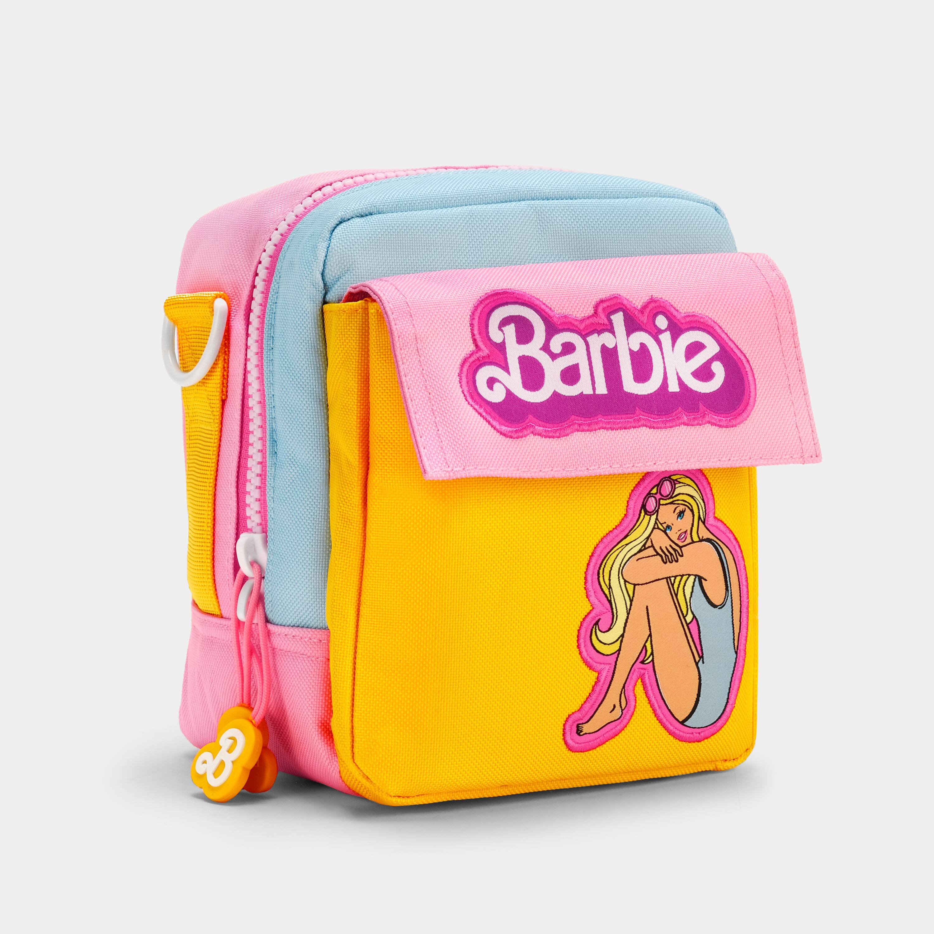 Left. Retrospekt - Malibu Barbie 600 Instant Camera Bag.