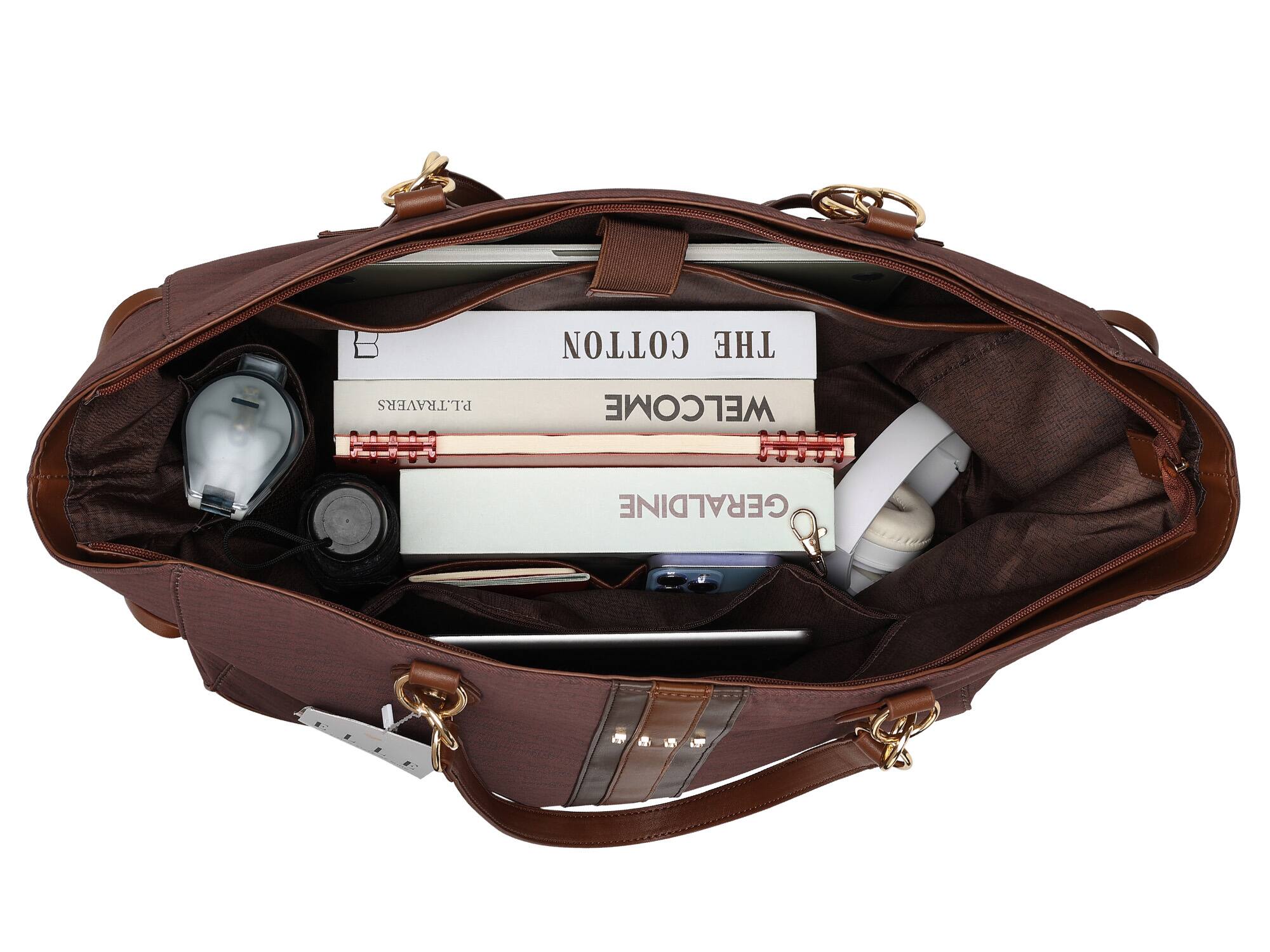 THE COTTON WELCOME GERALDINE P.L.TRAVERS