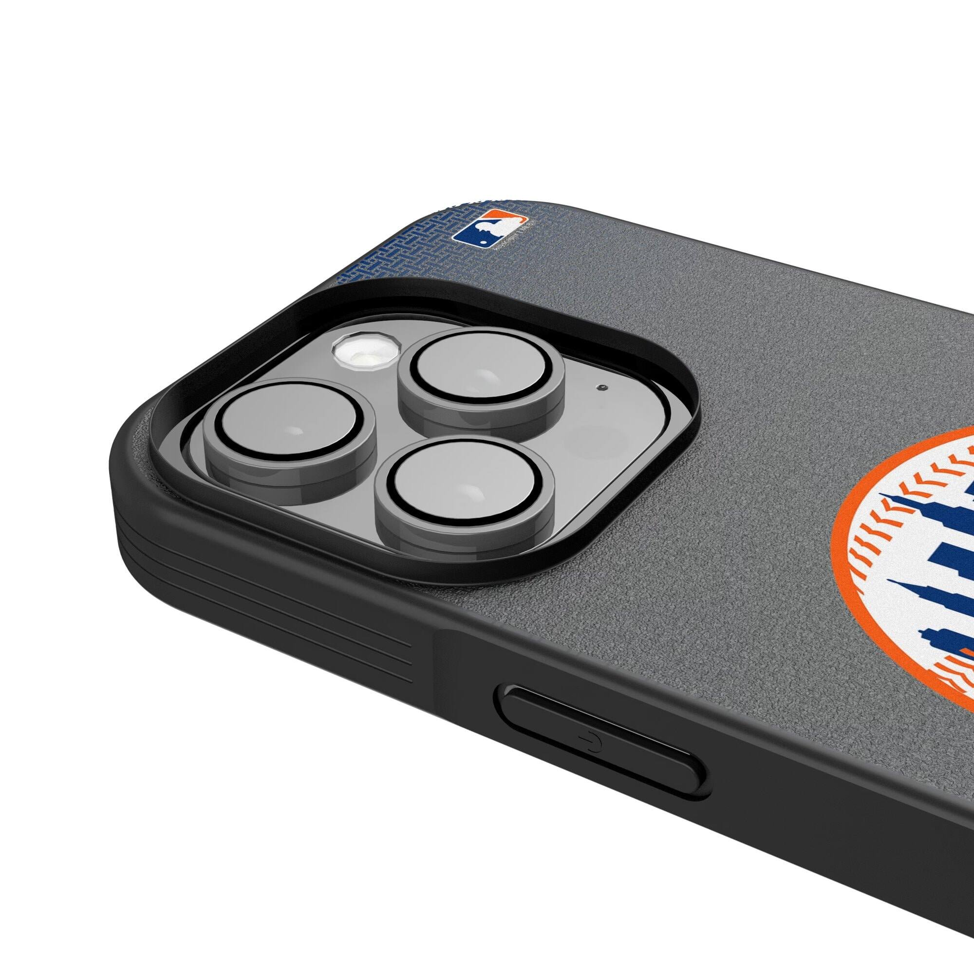 The text on the image is:

"DBIKKRS BKK 1M S"