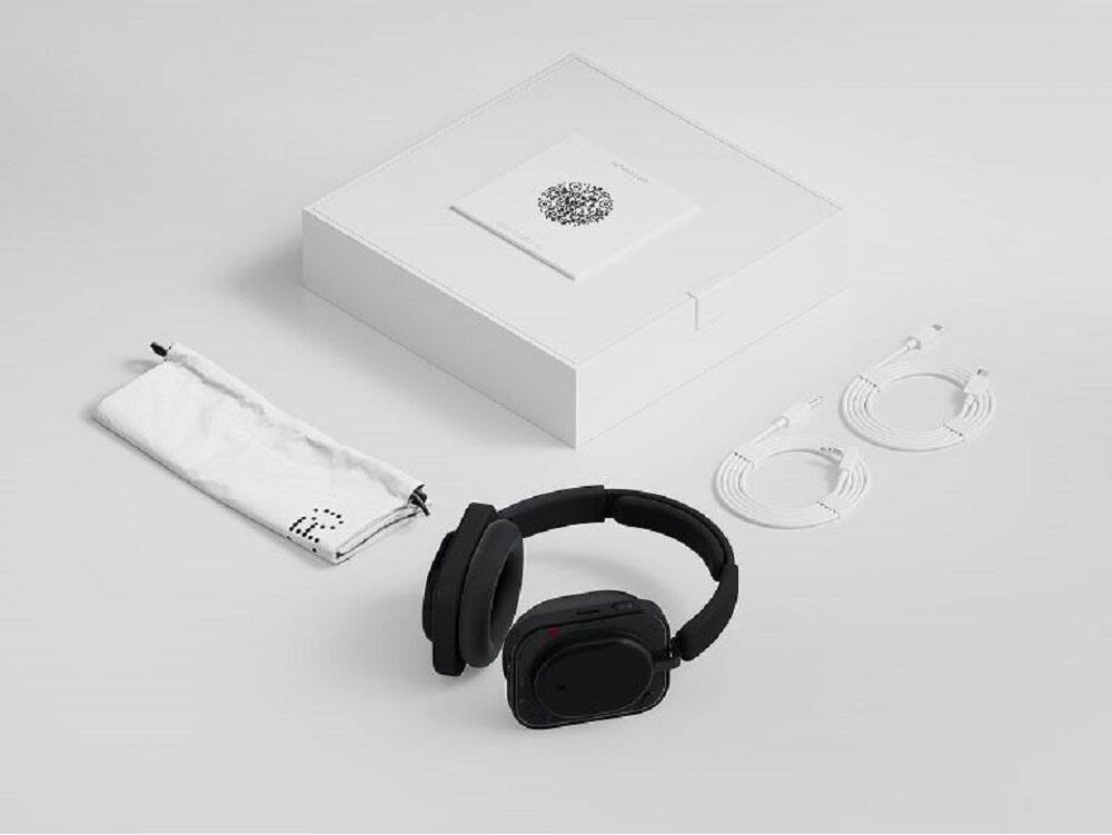 Alt View 11. Nothing - Headphone (a) Wireless Over-Ear Bluetooth Headphones - Black.