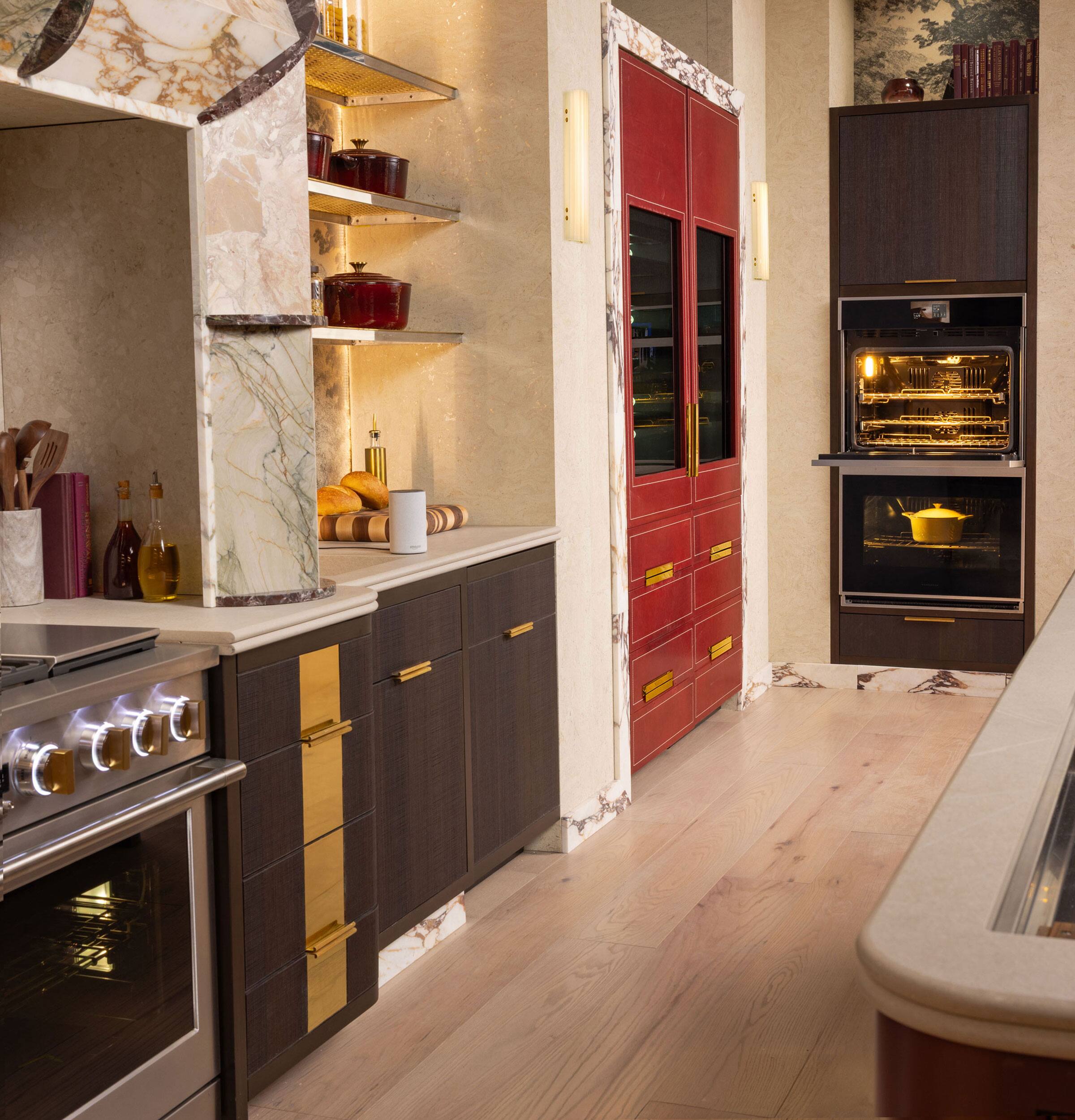 Alt View 20. Monogram - Minimalist 30" Smart Built-In Double Electric Twin Convection with Direct Air Wall Oven with Air Fry and In-Oven Camera - Stainless Steel.