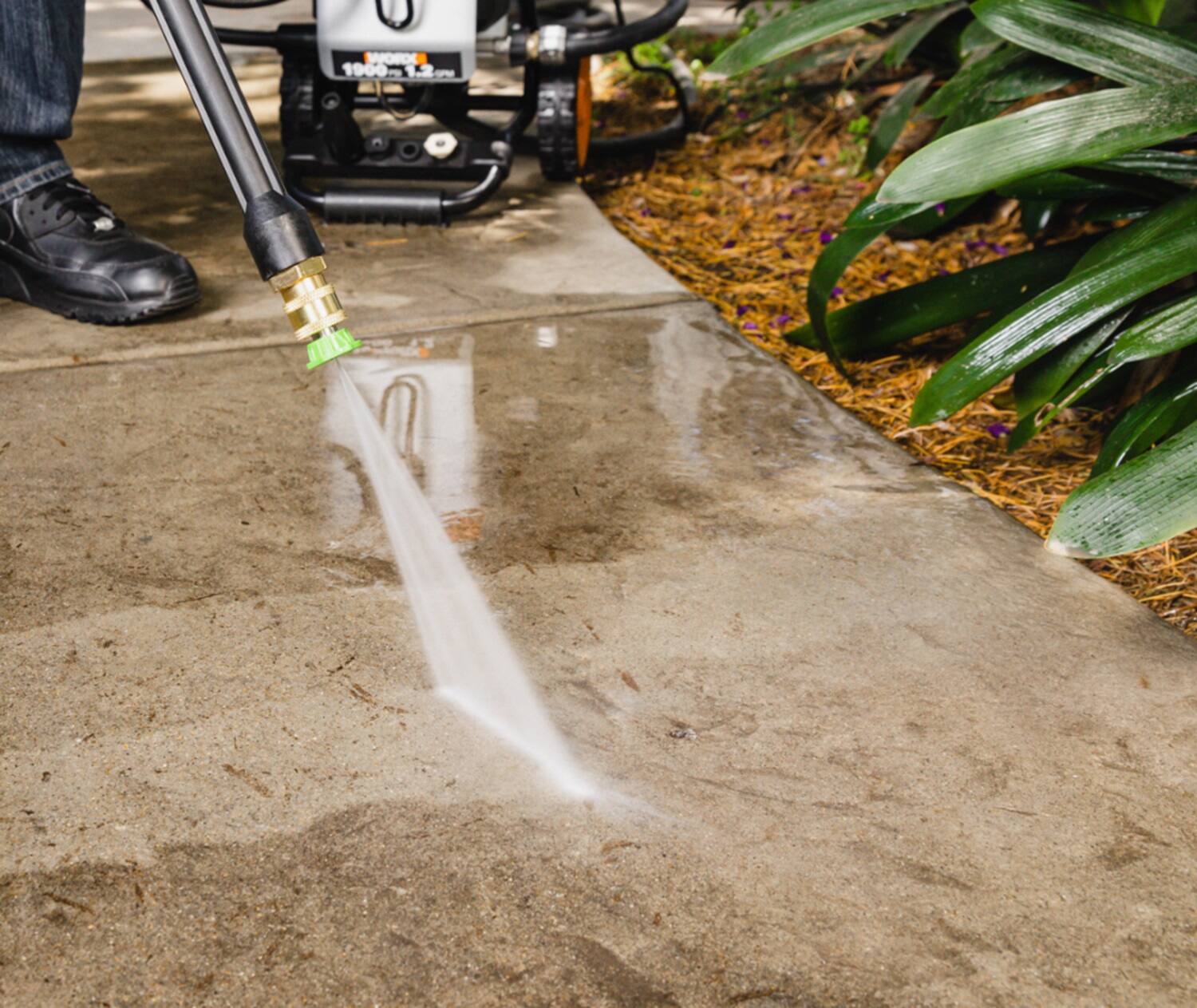 Alt View 15. WORX - Electric Pressure Washer up to 1900 PSI - Black.