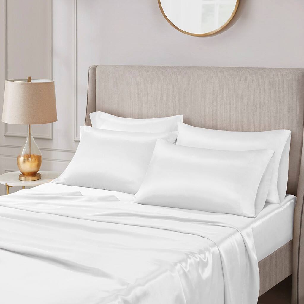 Alt View 1. Gracie Mills - Gracie Mills Coralie 6-Piece Wrinkle-free Satin Sheet Set - White.