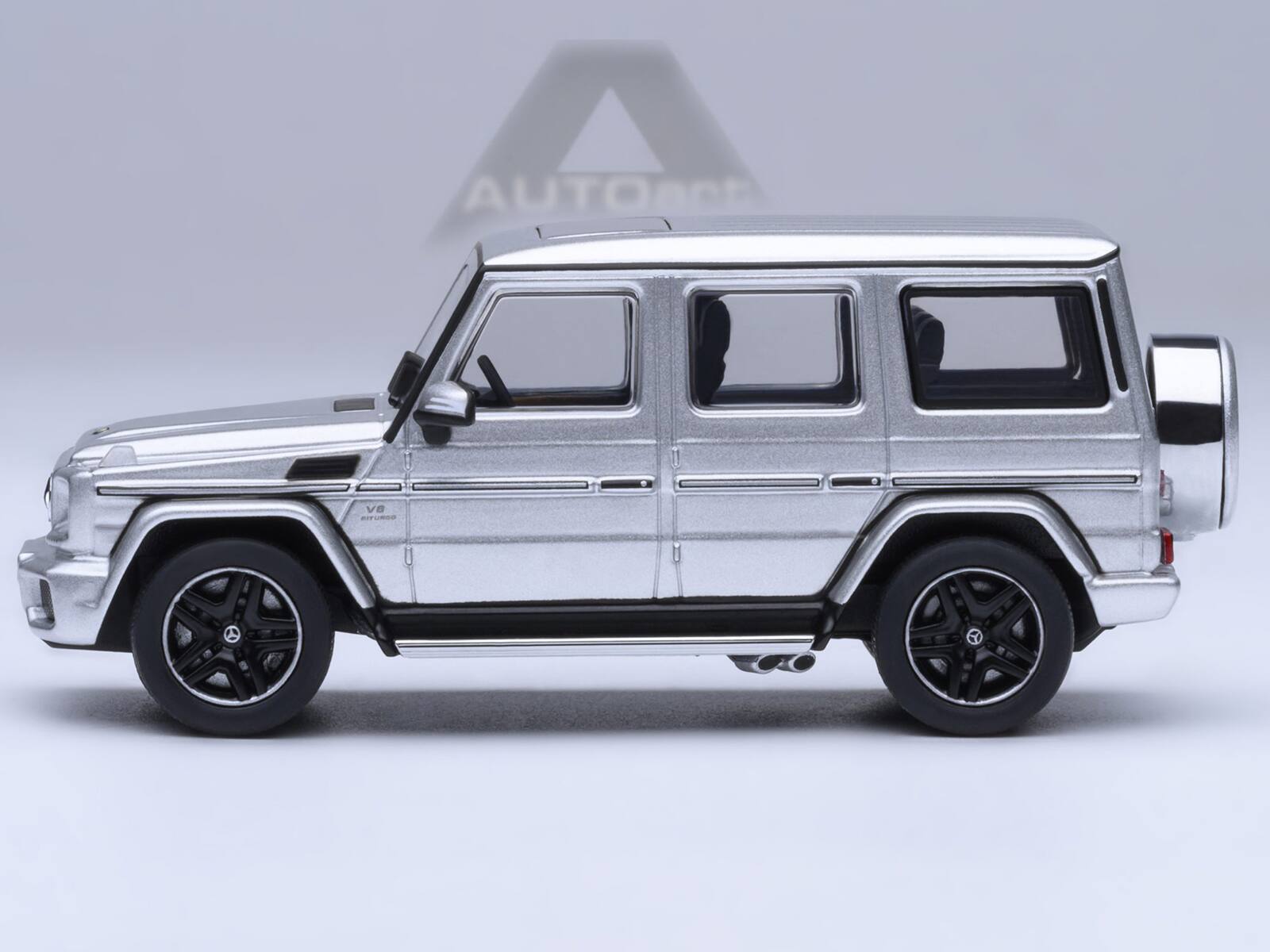 Angle. Autoart - 2017 Mercedes-Benz AMG G 63 Silver Metallic 1/64 Diecast Model Car by Autoart - Silver Metallic.