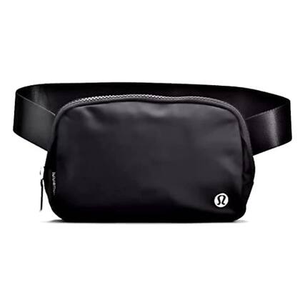 Front. Giantpower - Athletica Everywhere Lululemon Belt Bag 1L - Black - Black.