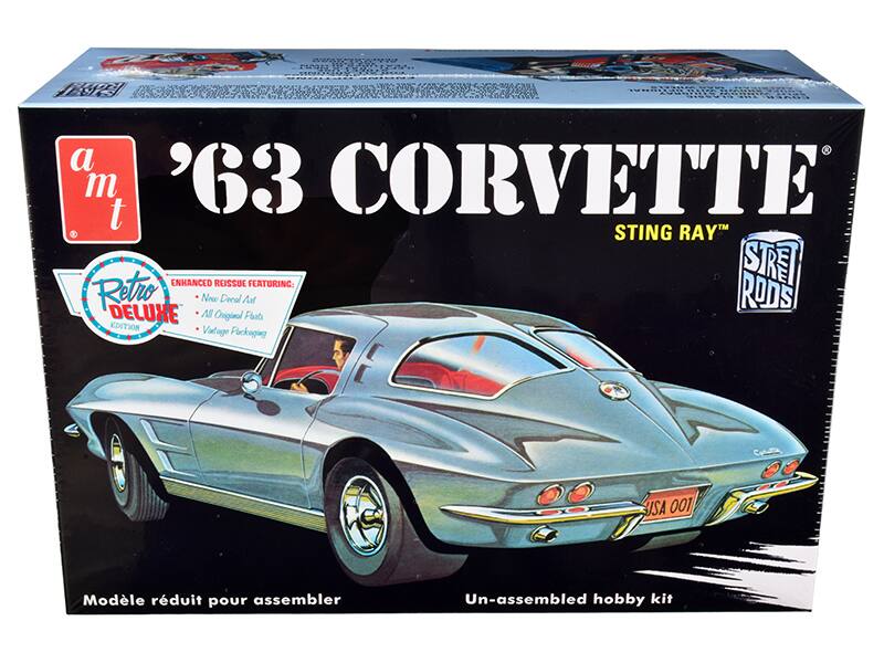 Sure, here is the corrected and grouped text from the image:

---

**'63 CORVETTE STING RAY™**

**ENHANCED REISSUE FEATURING:**

- New Decal Art
- All Original Parts
- Vintage Packaging

**Retro DELUXE EDITION**

**Model réduit pour assembler**

**Un-assembled hobby kit**

**USA 001**

**STREET RODS**

**a m t**

---

This text is organized to reflect the information on the box as accurately as possible.
