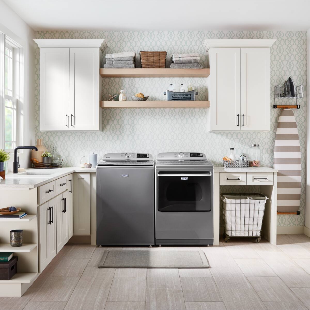 Alt View 6. Maytag - Maytag - 5.3 Cu. Ft. High Efficiency Smart Top Load Washer with Extra Power Button - Metallic Slate - Metallic Slate.