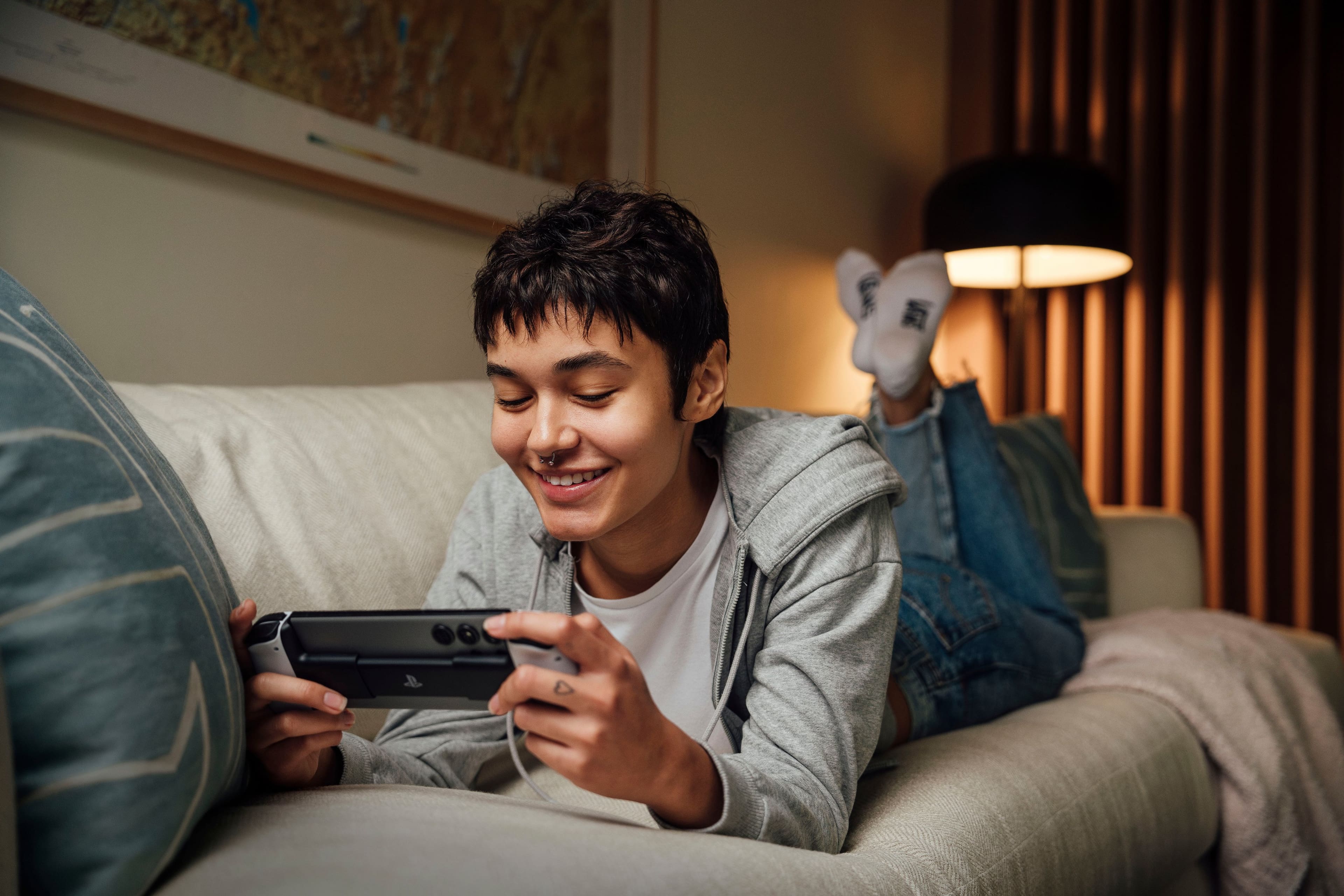 Alt View 12. Backbone - One (USB-C) - Mobile Gaming Controller for iPhone 15/16/17 Series and Android - 2nd Generation - White.