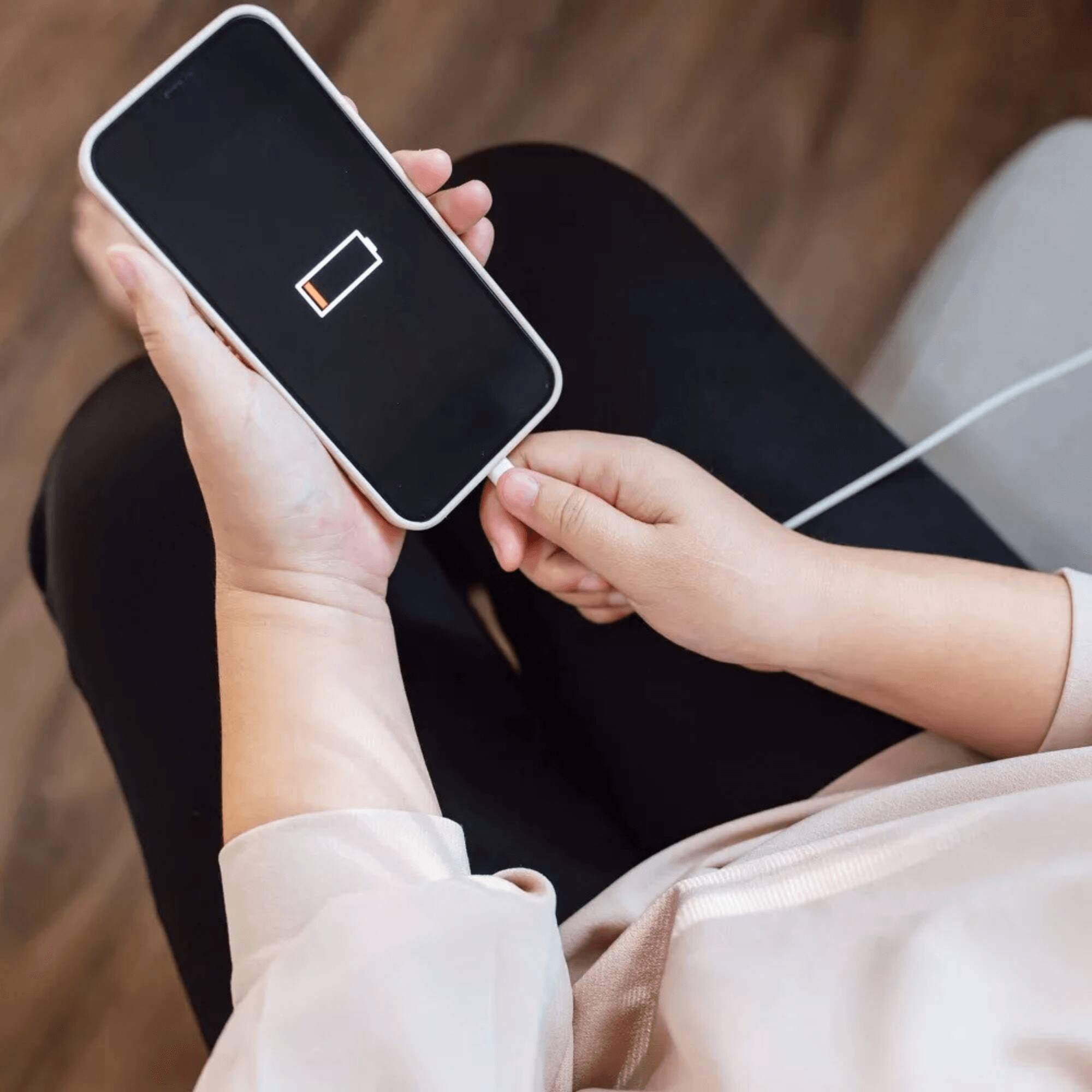 Alt View 3. Xyst - Charge and Sync USB-C to Lightning Cable 10Ft - White.