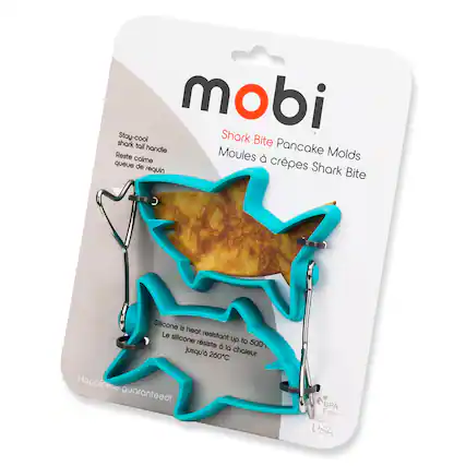 mobi Shark Bite Pancake Molds
Stay-cool shark tail handle
Reste calme queue de requin
Silicone is heat resistant up to 500°F / 260°C
Happiness guaranteed!
BPA Free - USA
