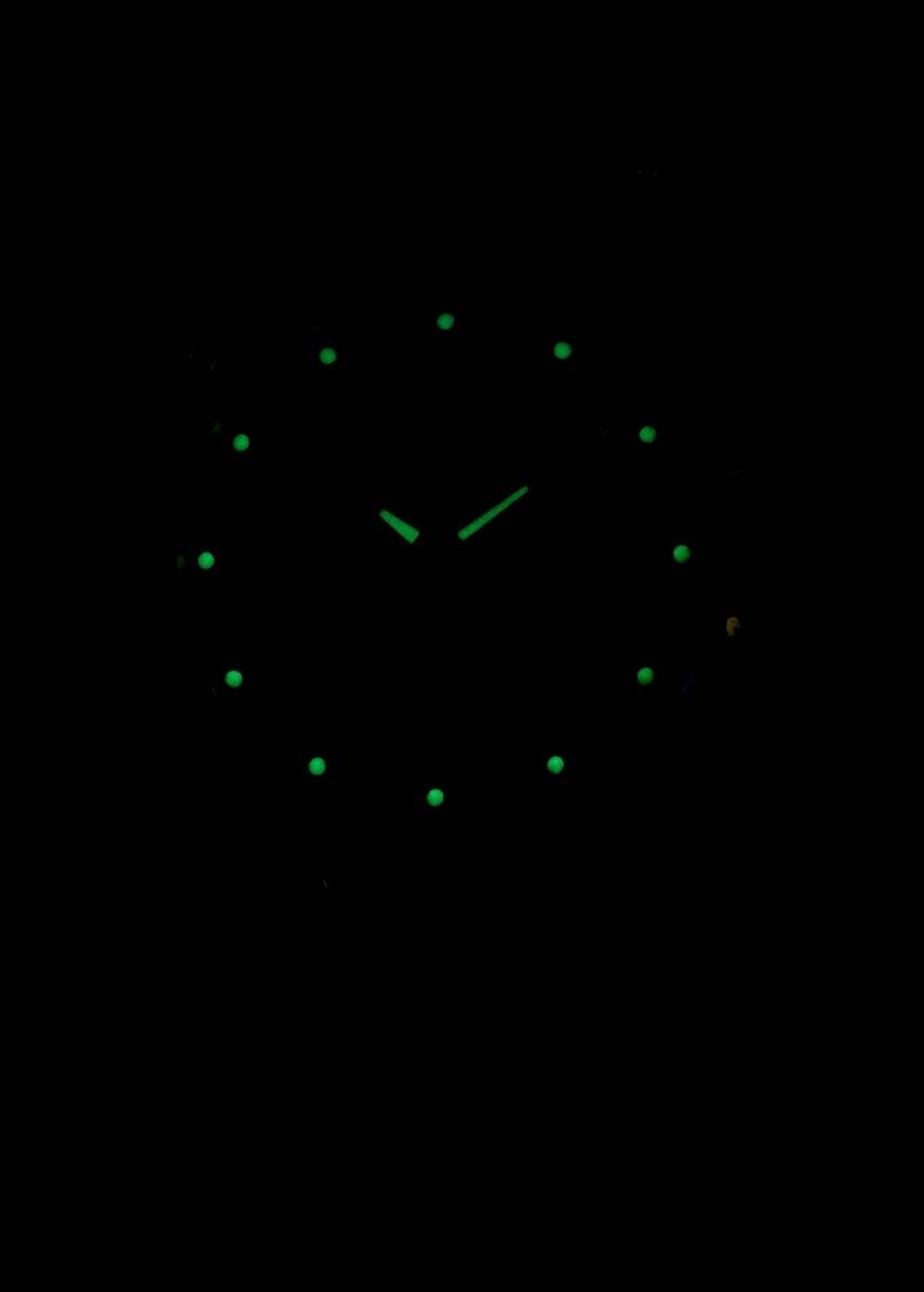 Angle. Seiko - Seiko 5 Automatic 21 Jewels SNK621 SNK621K1 SNK621K Men's Watch - Silver.