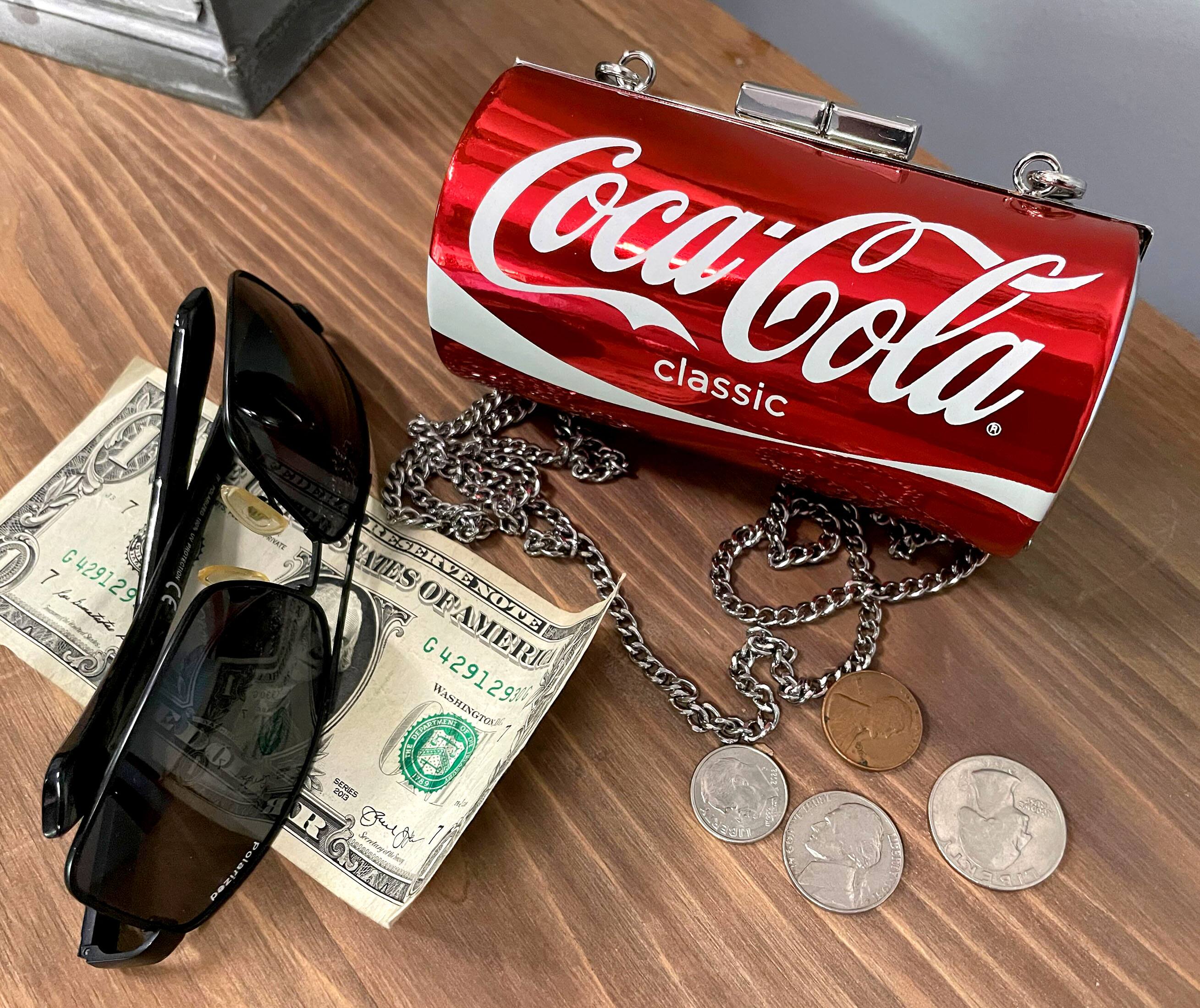 -7 7 7 la G429129 buitilt Coca-Cola classic I S S50 ATES ESERVENOTE ESERVE OF ENOTE G FAMER RIO C4291290 4291 WASHINGTOX 29305 A T LHE  SERES N1 201 R S Bif O Smaleoinalet polarized QSAA Amelan

Corrected text:
-7 7 7 la G429129 built Coca-Cola classic I S S50 ATES ESERVENOTE ESERVE OF ENOTE G FAMER RIO C4291290 4291 WASHINGTON 29305 A T LHE  SERES N1 201 R S Bif O Smaleoinalet polarized QSAA Amelan