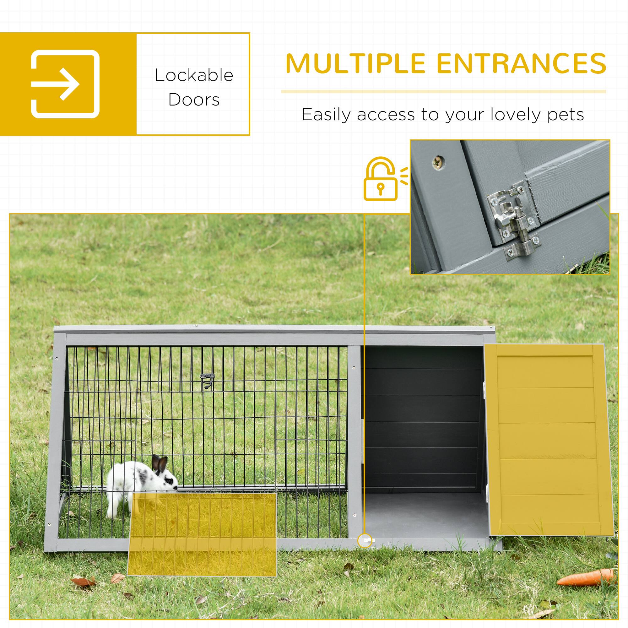 **MULTIPLE ENTRANCES**

Easily access to your lovely pets

**Lockable Doors**