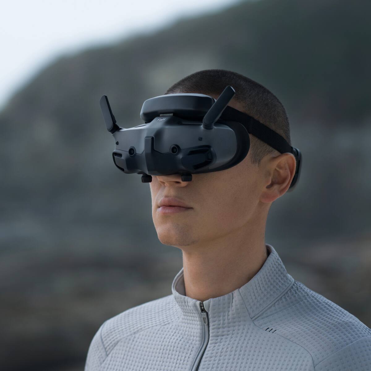 Alt View 3. DJI - DJI Goggles 3.