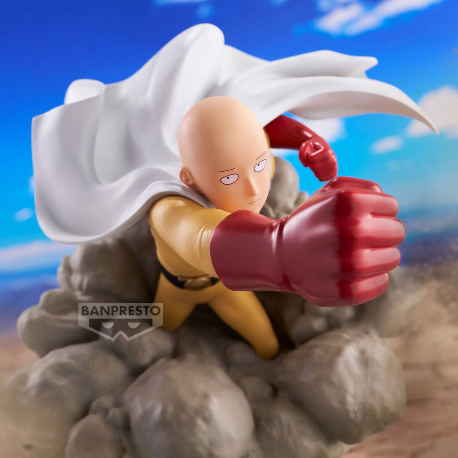 Alt View 1. PopMarket - Banpresto - One Punch Man - Diorama - Saitama Statue   - COLLECTIBLES - Multicolor.