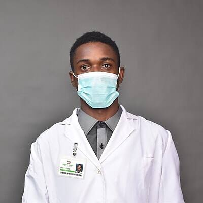 Alt View 4. Avery - Secure Top Heavy Duty Clip Style Name Badge Holders, 2 1/4" x 3 1/2" Landscape Holders, 50/Box - Clear.