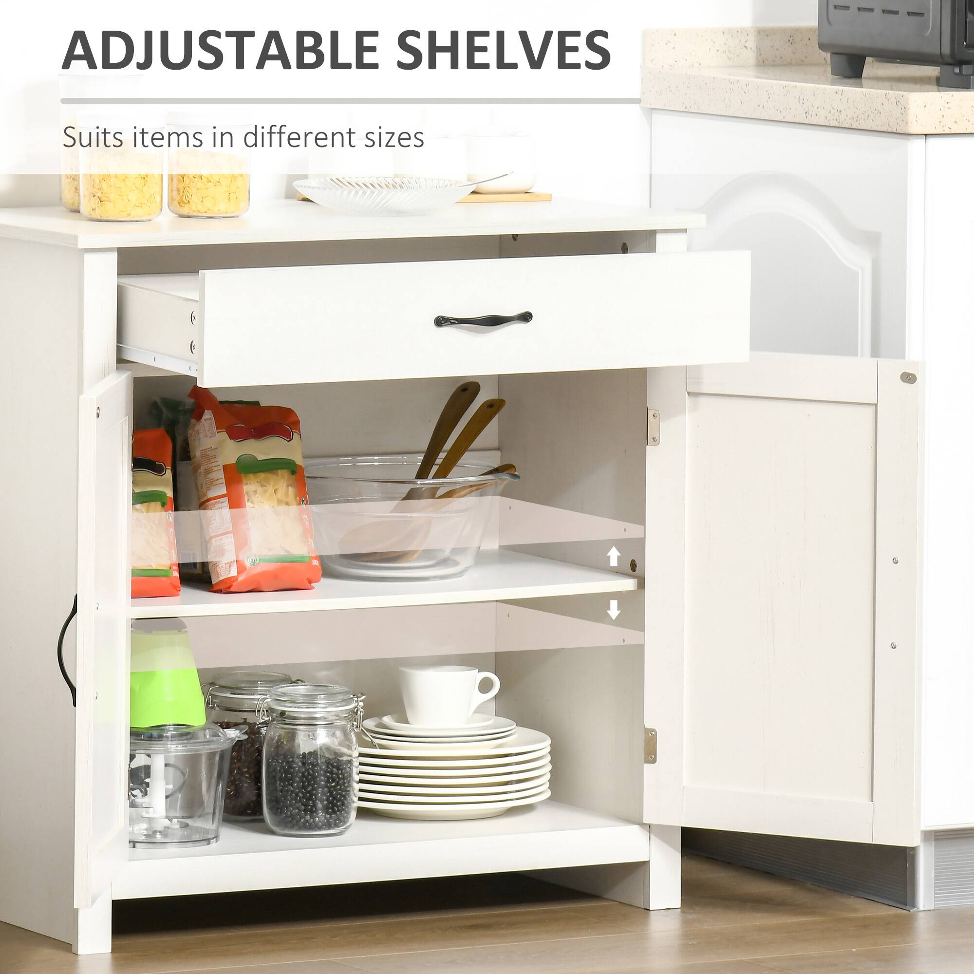 ADJUSTABLE SHELVES  
Suits items in different sizes