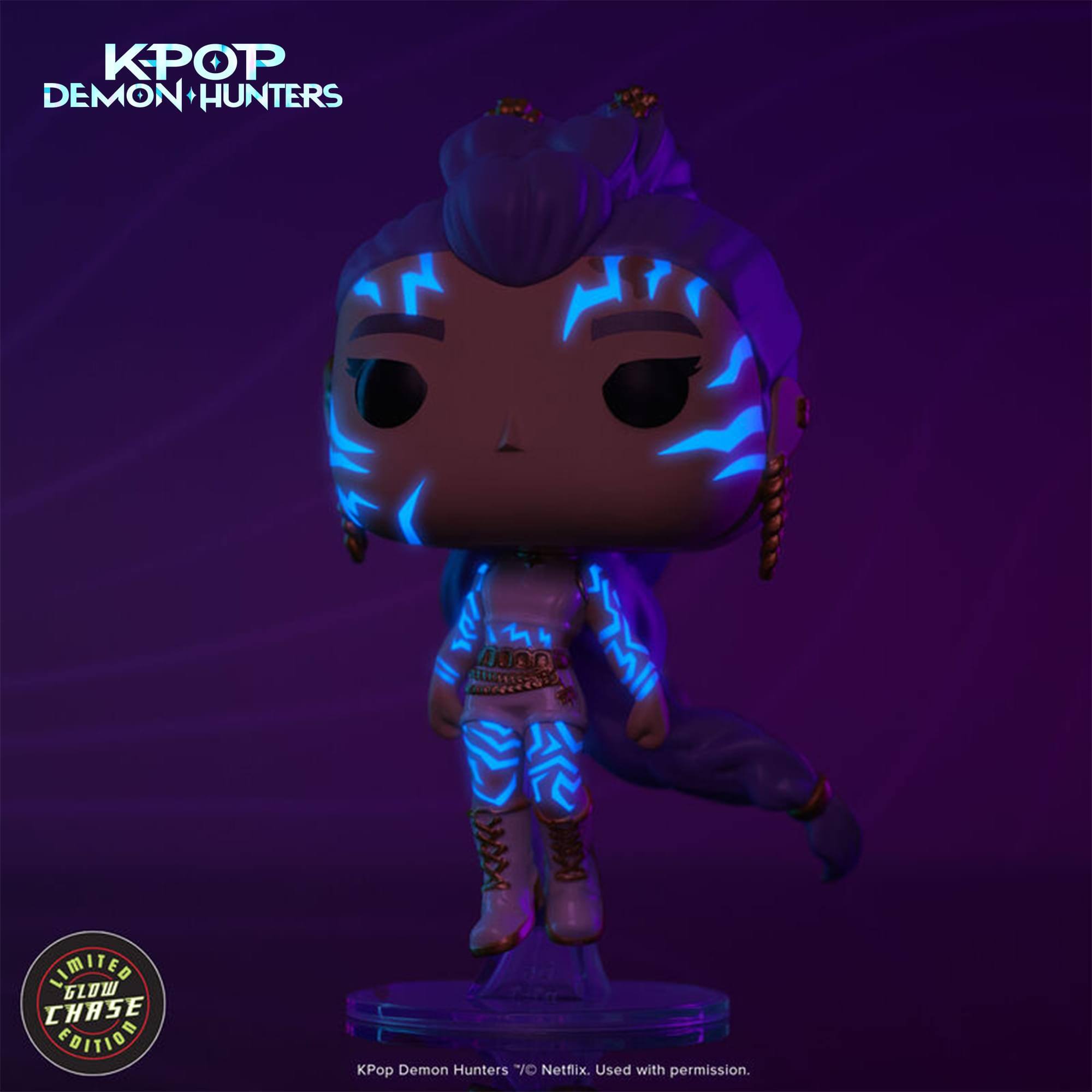 KPOP DEMON HUNTERS  
1000  
LIMITED GLOW CHASE EDITION  
KPop Demon Hunters © Netflix. Used with permission.