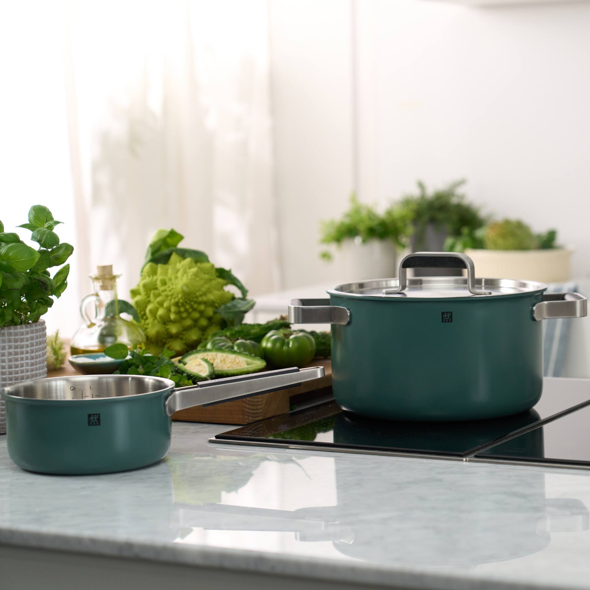 Alt View 4. ZWILLING - ZWILLING Pure 6-pc Stainless Steel Cookware Set, Green - Green.