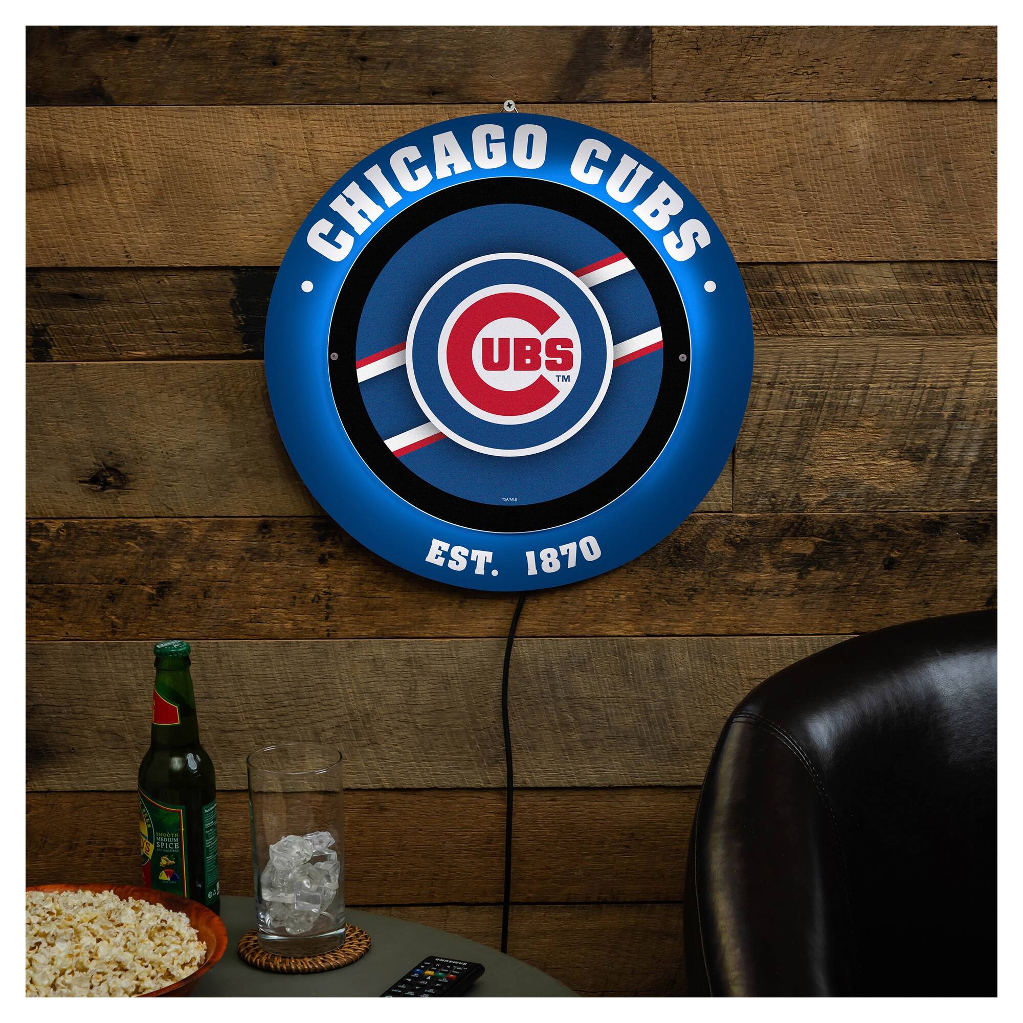 CHICAGO CUBS  
CUBS™ | EST. 1870