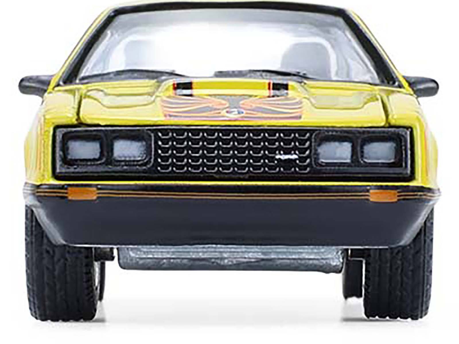 Alt View 5. Greenlight - 1979 Ford Mustang Cobra Fastback Bright Yellow w/Cobra Good Graphics "GreenLight Muscle" 1/64 Model Cars by Greenlight.