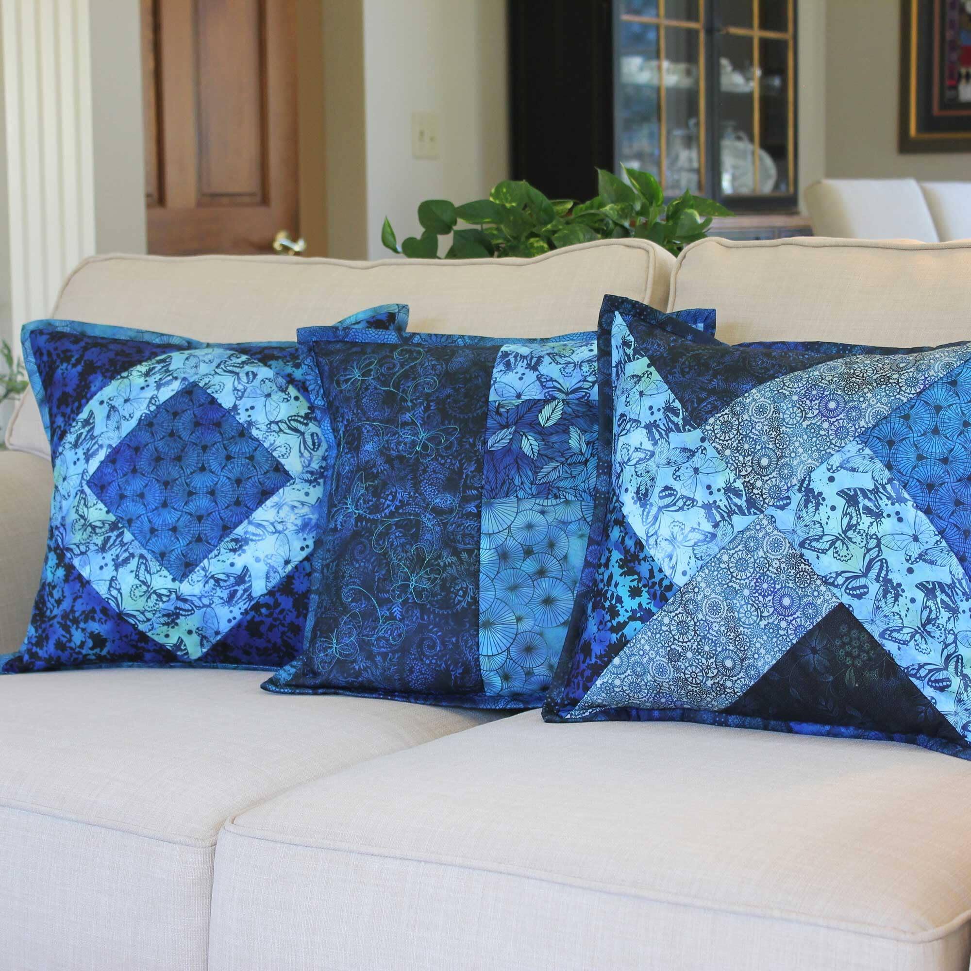 Left. AccuQuilt - Quilt As You Go Pillow Covers - 3/pack.