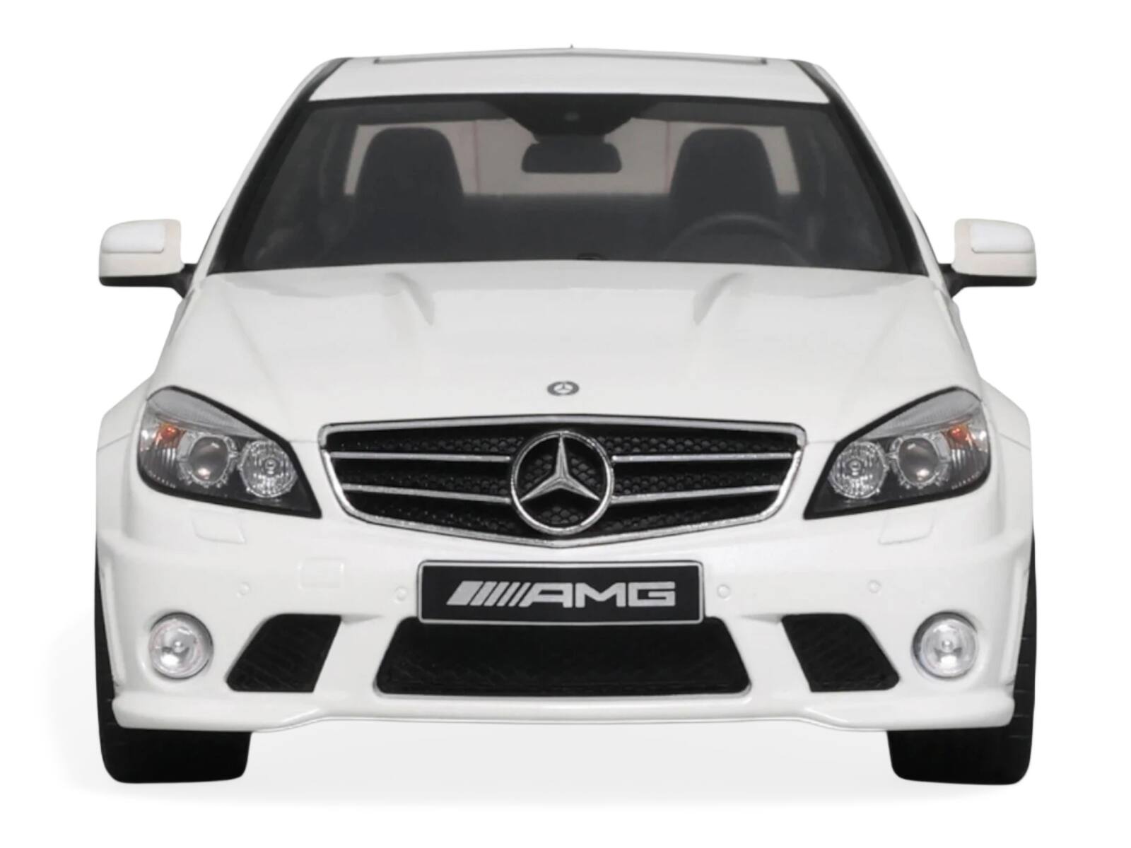 Alt View 5. GT Spirit - 2007 Mercedes-Benz C63 AMG Diamond White 1/18 Model Car by GT Spirit.
