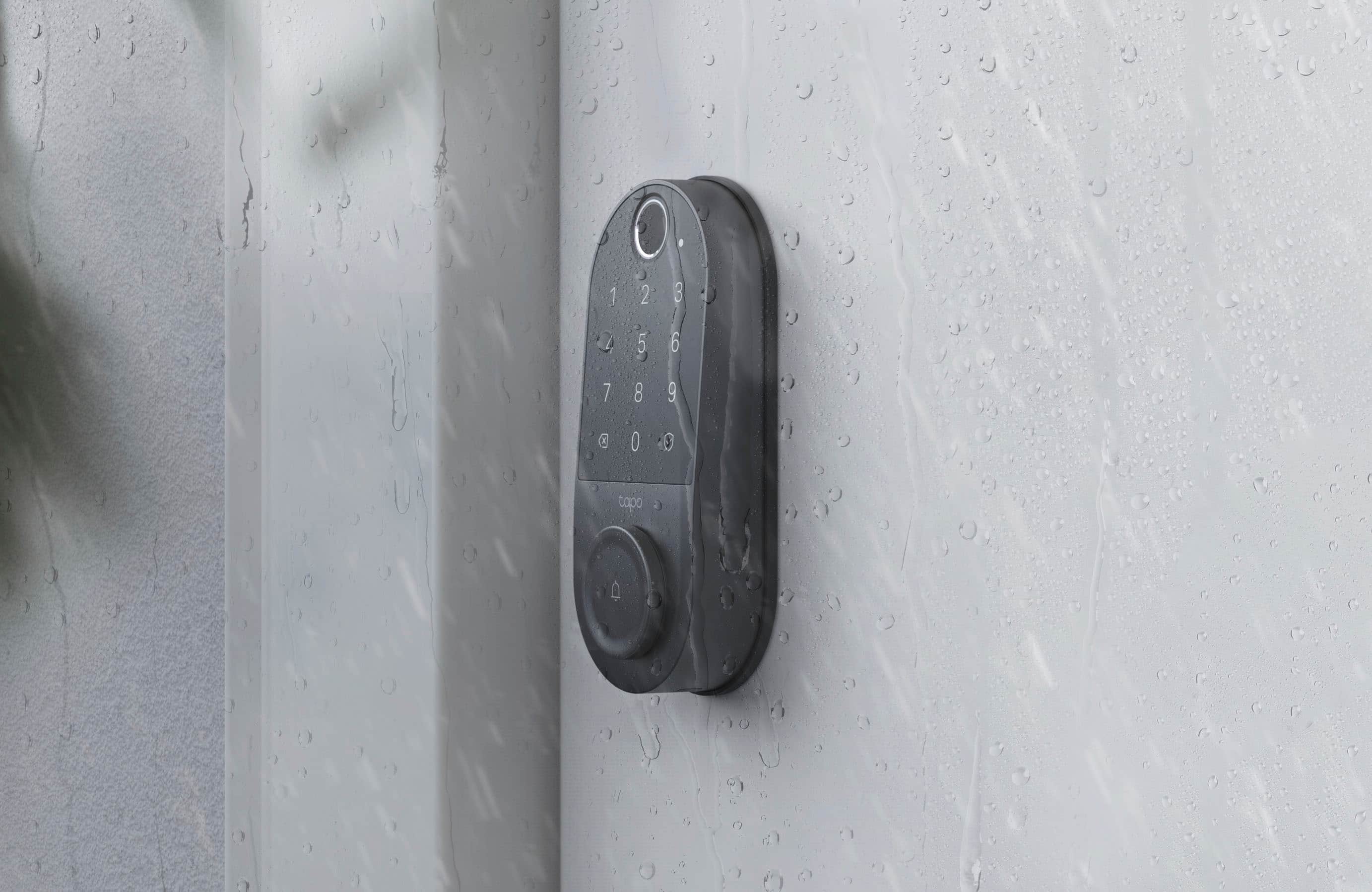 Alt View 16. TP-Link - Tapo DL110 Smart Wi-Fi Deadbolt Lock - Lock/Unlock using Keypad, App, or Fingerprint Recognition - Replaces Most Locks - Black.