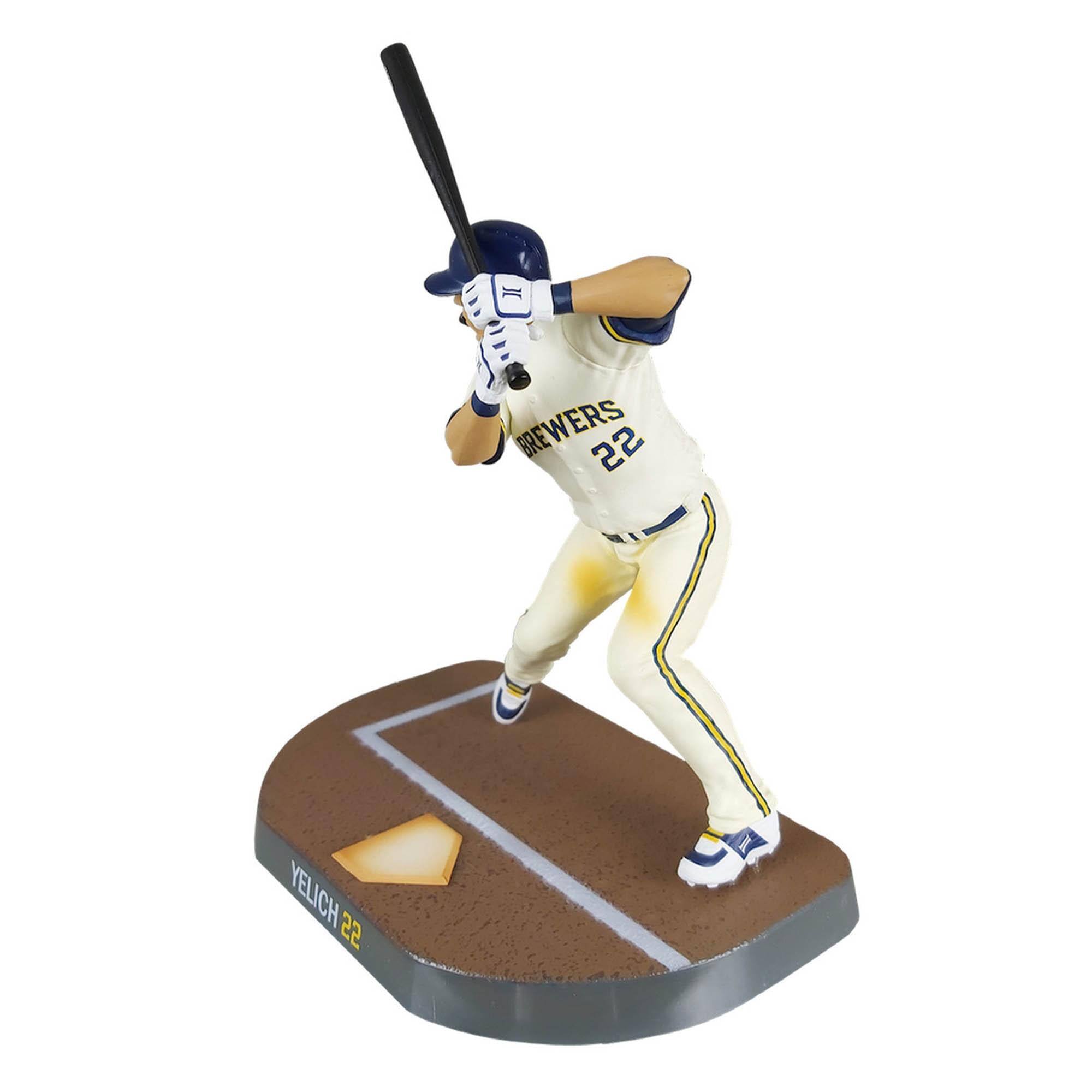 BREWERS 22  
YELICH 22