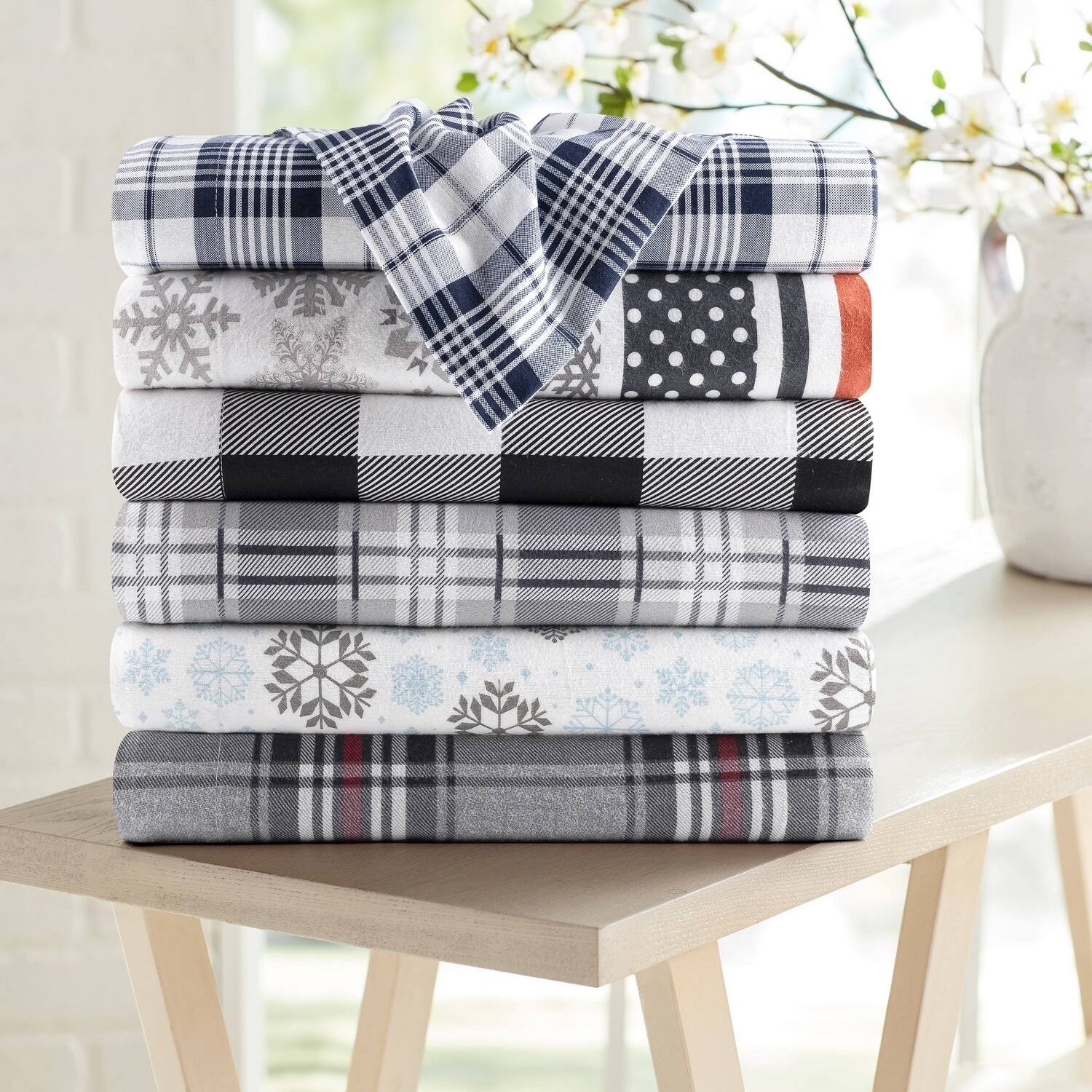 Alt View 1. Kathy Ireland - Kathy Ireland 100% Turkish Cotton Flannel Sheet Set - Signature Plaid.