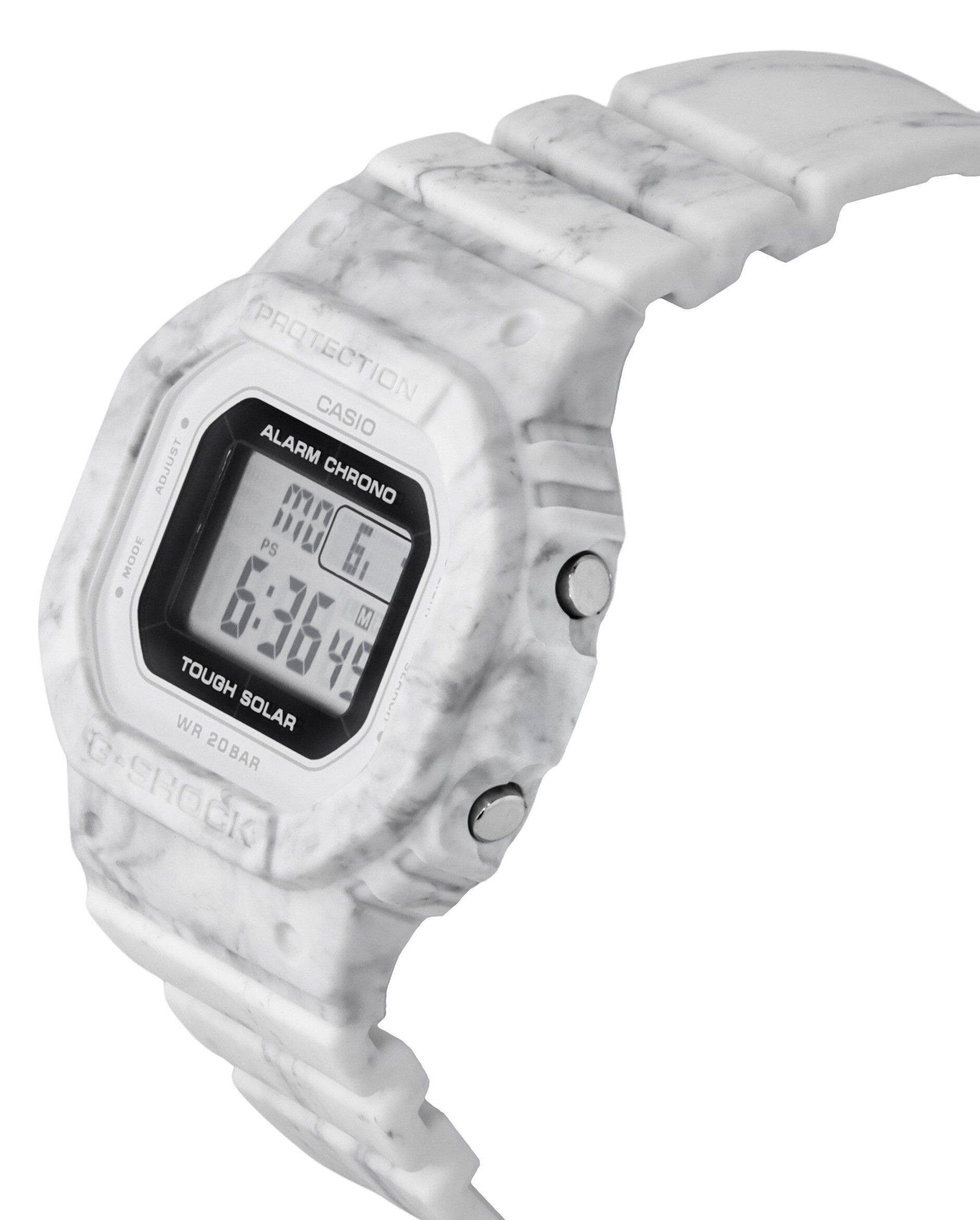 PROTECTION  
CASIO  
ALARM CHRONO  
6:36:49  
TOUGH SOLAR  
WR 20BAR  
G-SHOCK