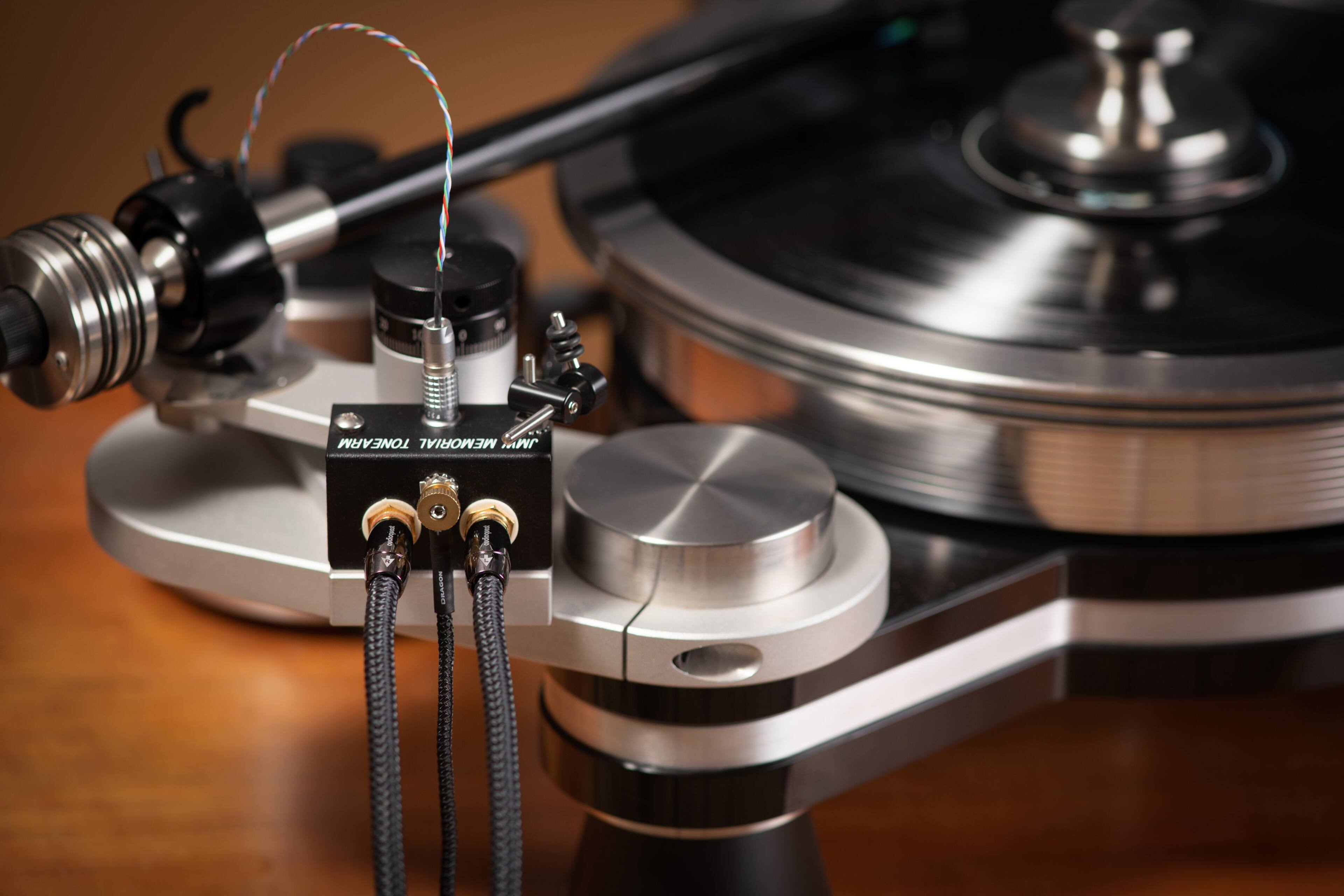 Tonearm Memorial JM Grason