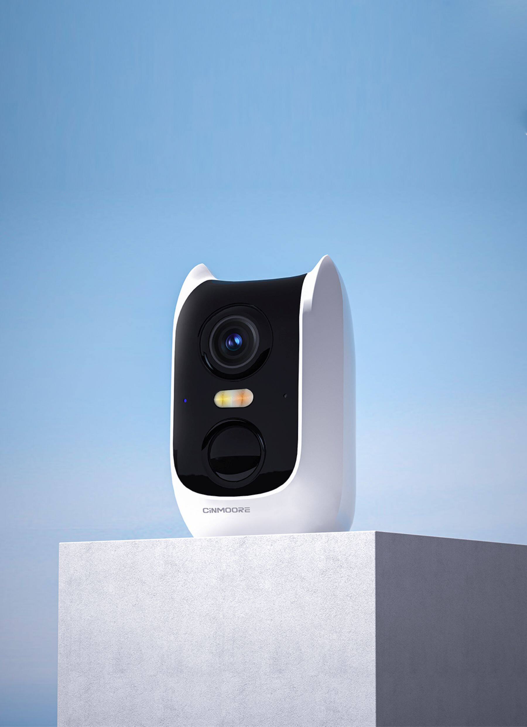 Back. CiNMOORE - Dual Band WiFi Outdoor Camera - White.