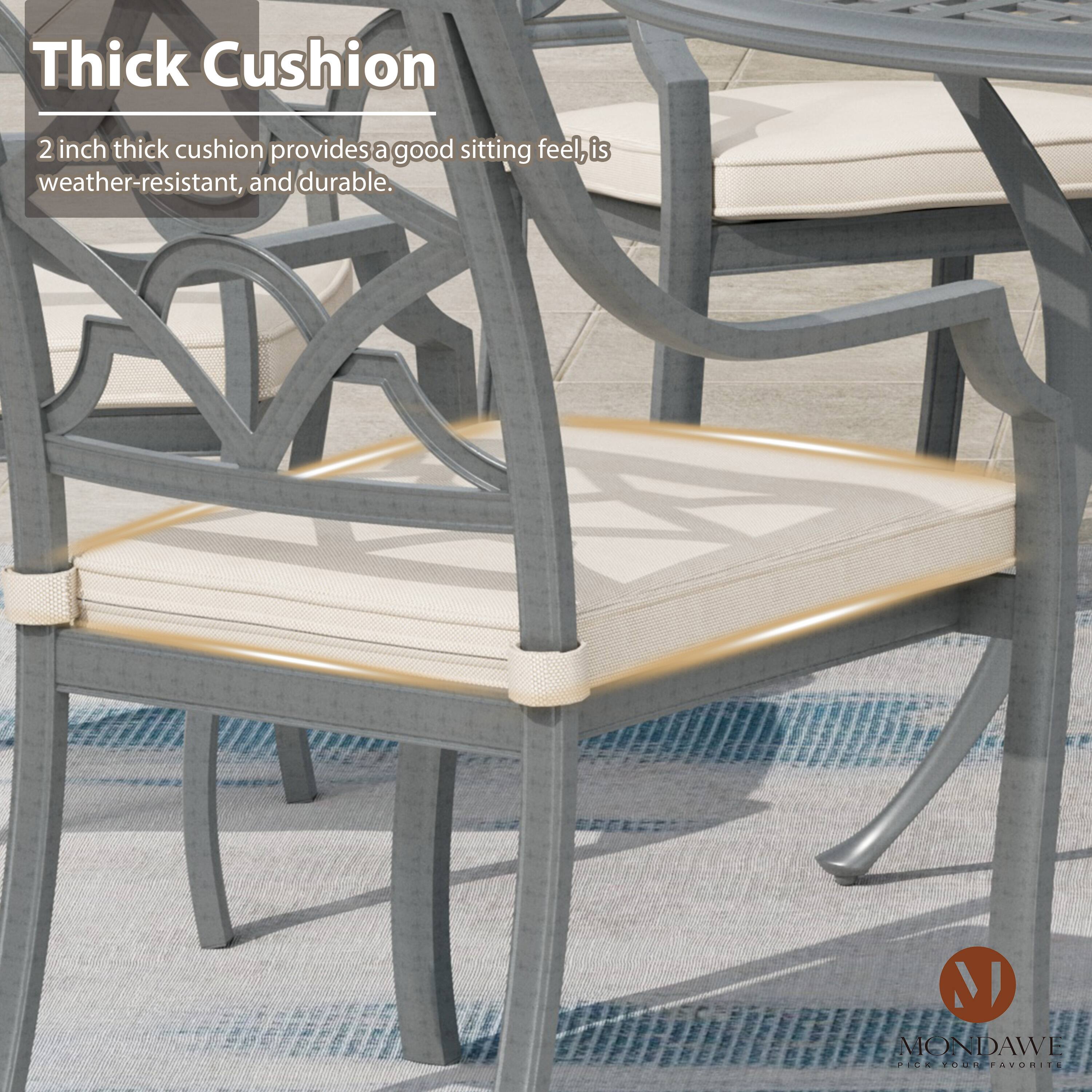 Thick Cushion

2 inch thick cushion provides a good sitting feel, is weather-resistant, and durable.
