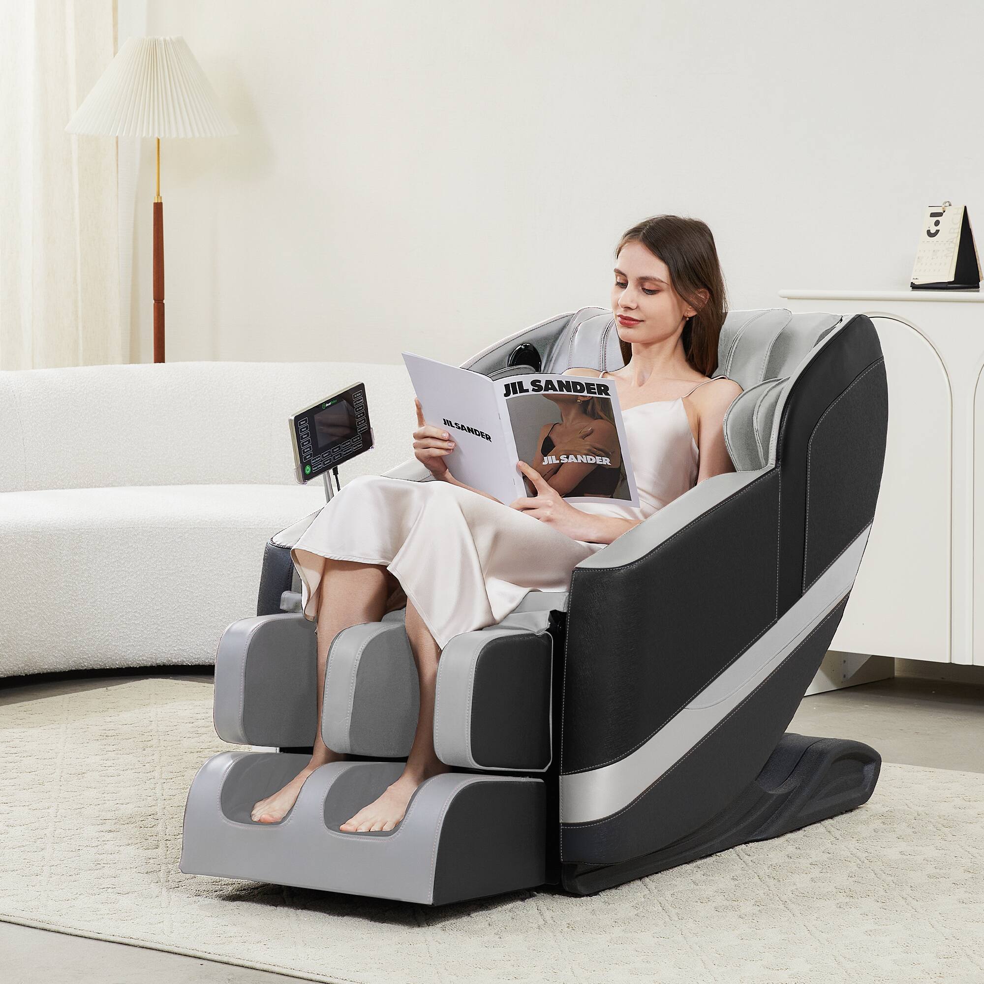 JIL SANDER  
JIL SANDER  
JIL SANDER