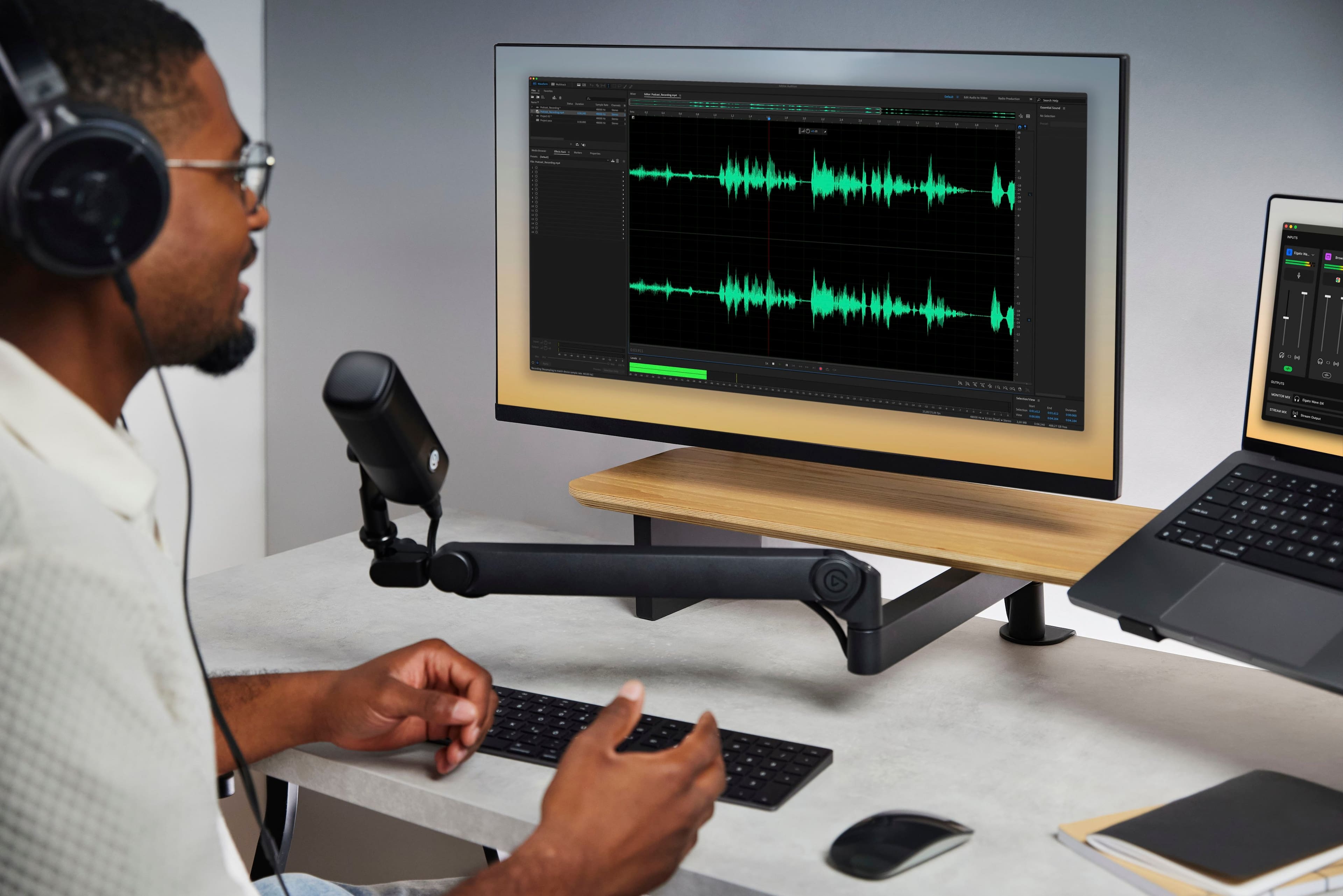 Alt View Zoom 23. Elgato - Wave Mic Arm Pro.