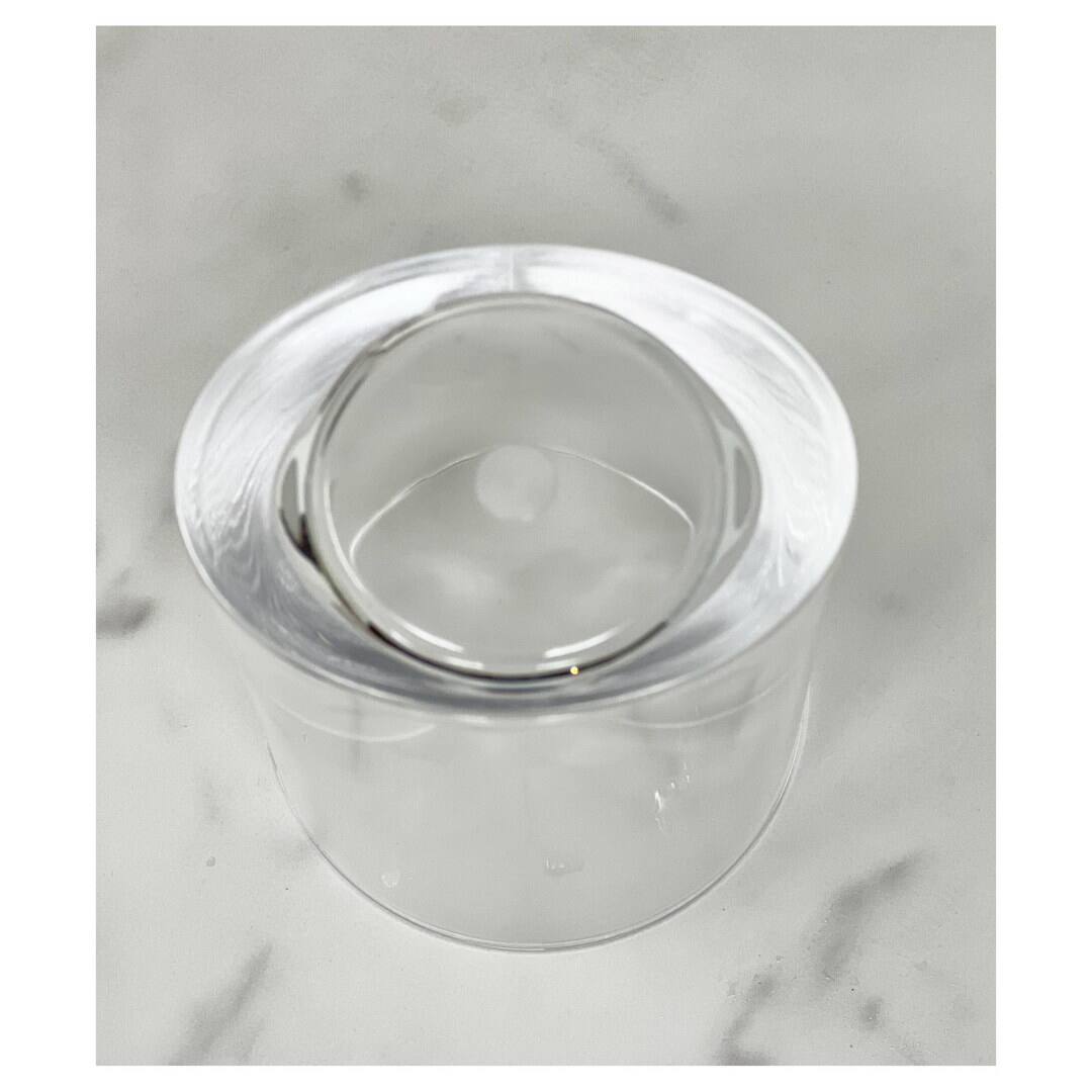 Angle. APRILSOUL - Oval Halo Acrylic Glasses Set of 4 DOF Plastic BPA Free Cocktail Drinkware Water Tumblers - white.