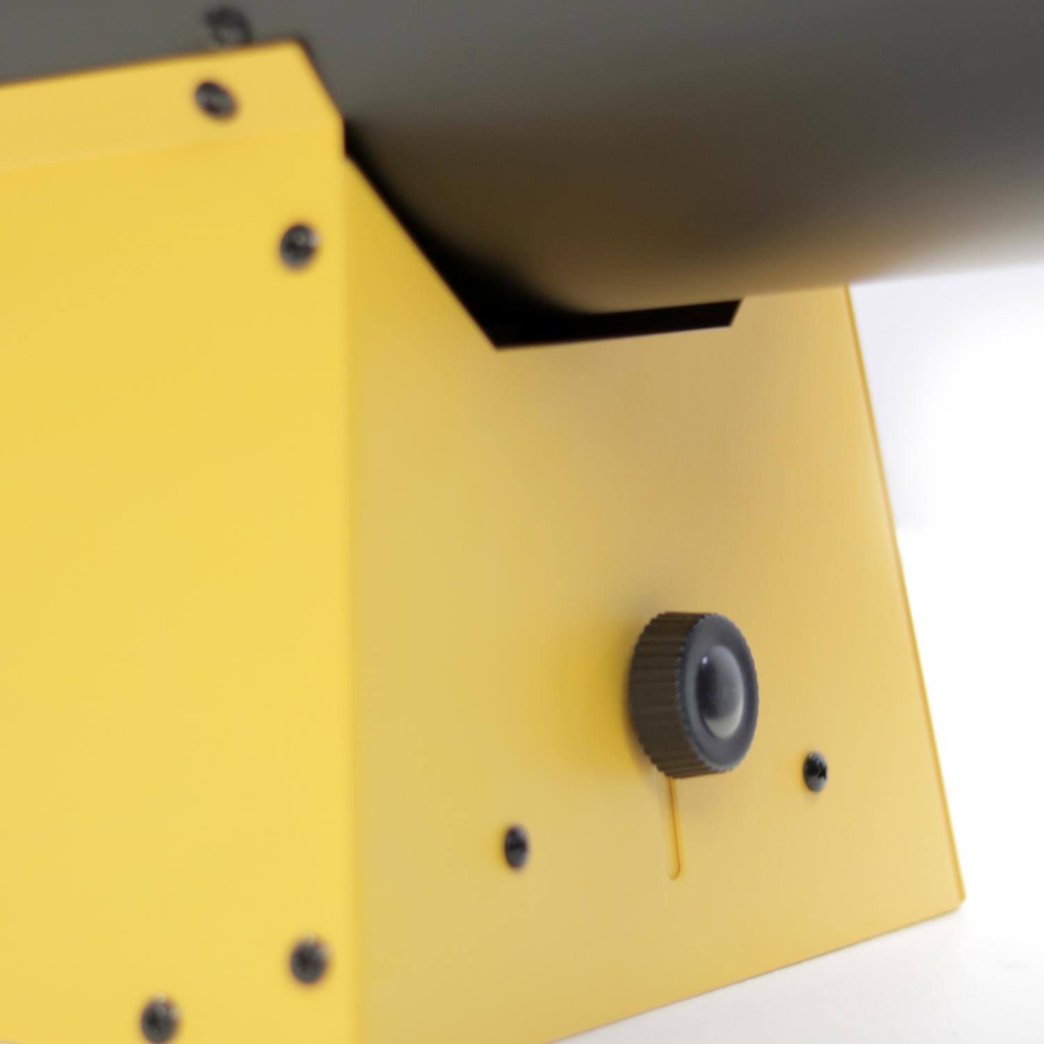 Alt View 1. Dewalt - DeWalt 60000 Btu/h 1500 sq ft Forced Air Propane Portable Heater.