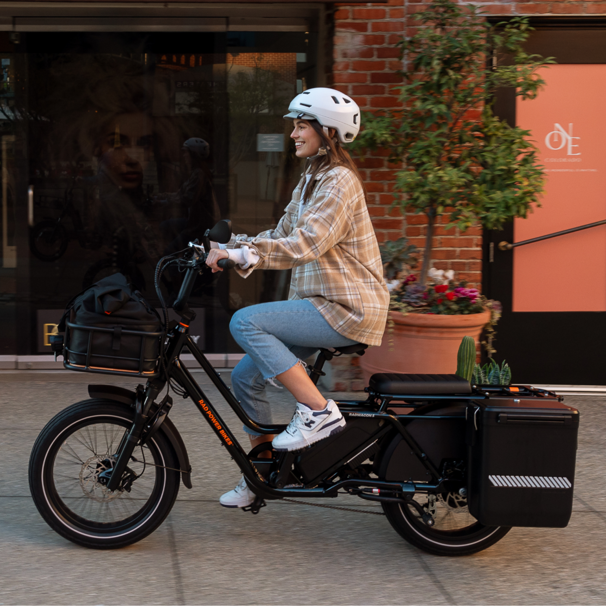 OE N CTE - P RAD POWER DIKES -