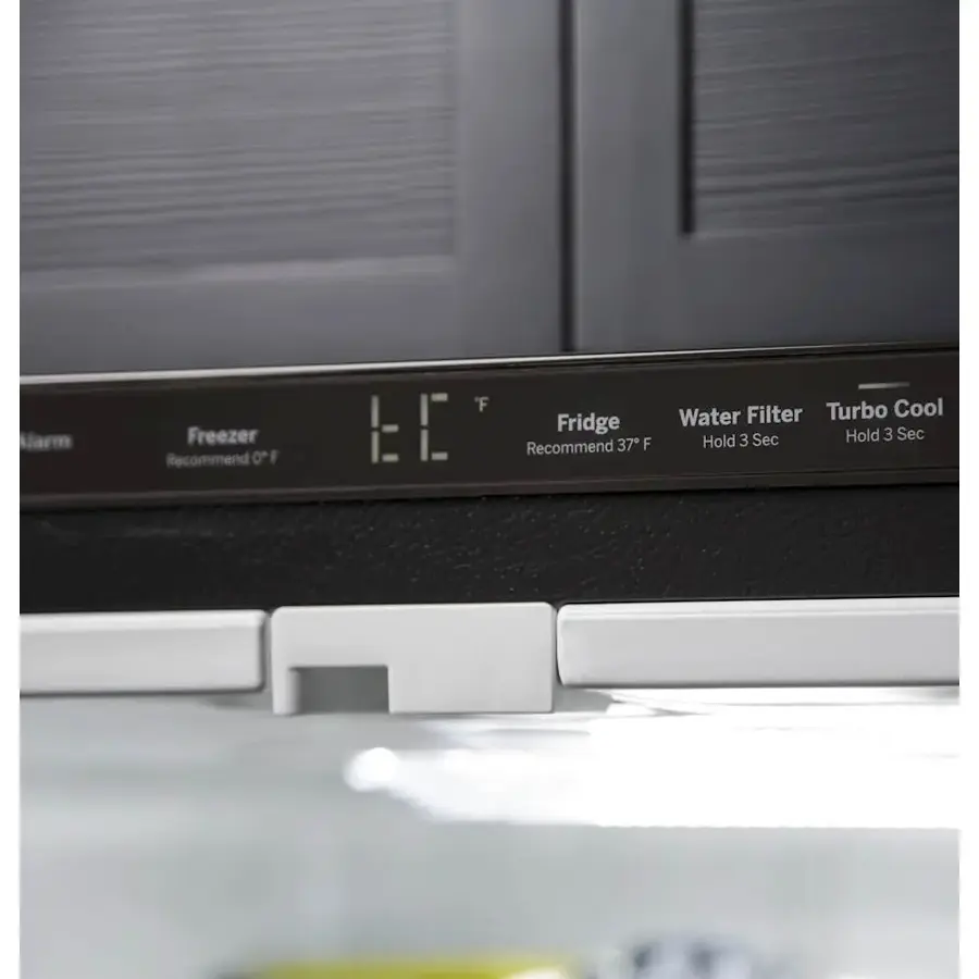 Alt View 5. GE - 21.0 Cu. Ft. Bottom-Freezer Refrigerator - High Gloss White.