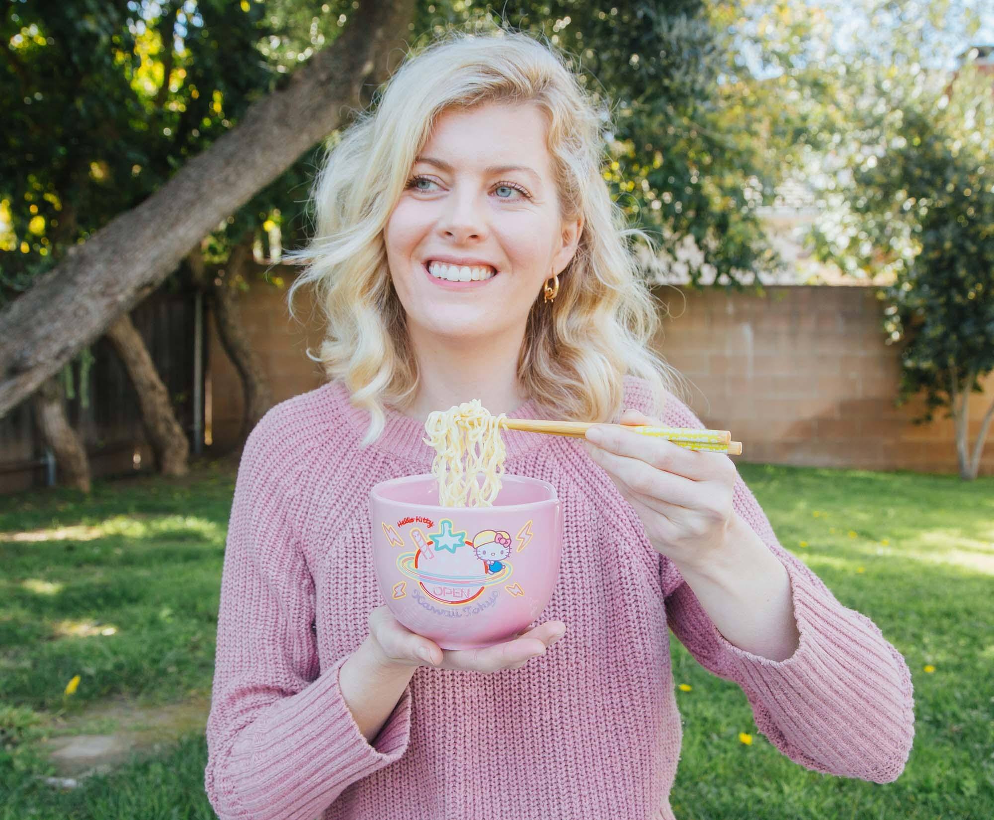 Sure, here is the corrected text:

"Hello Kitty - OPEN Kawaii KT"