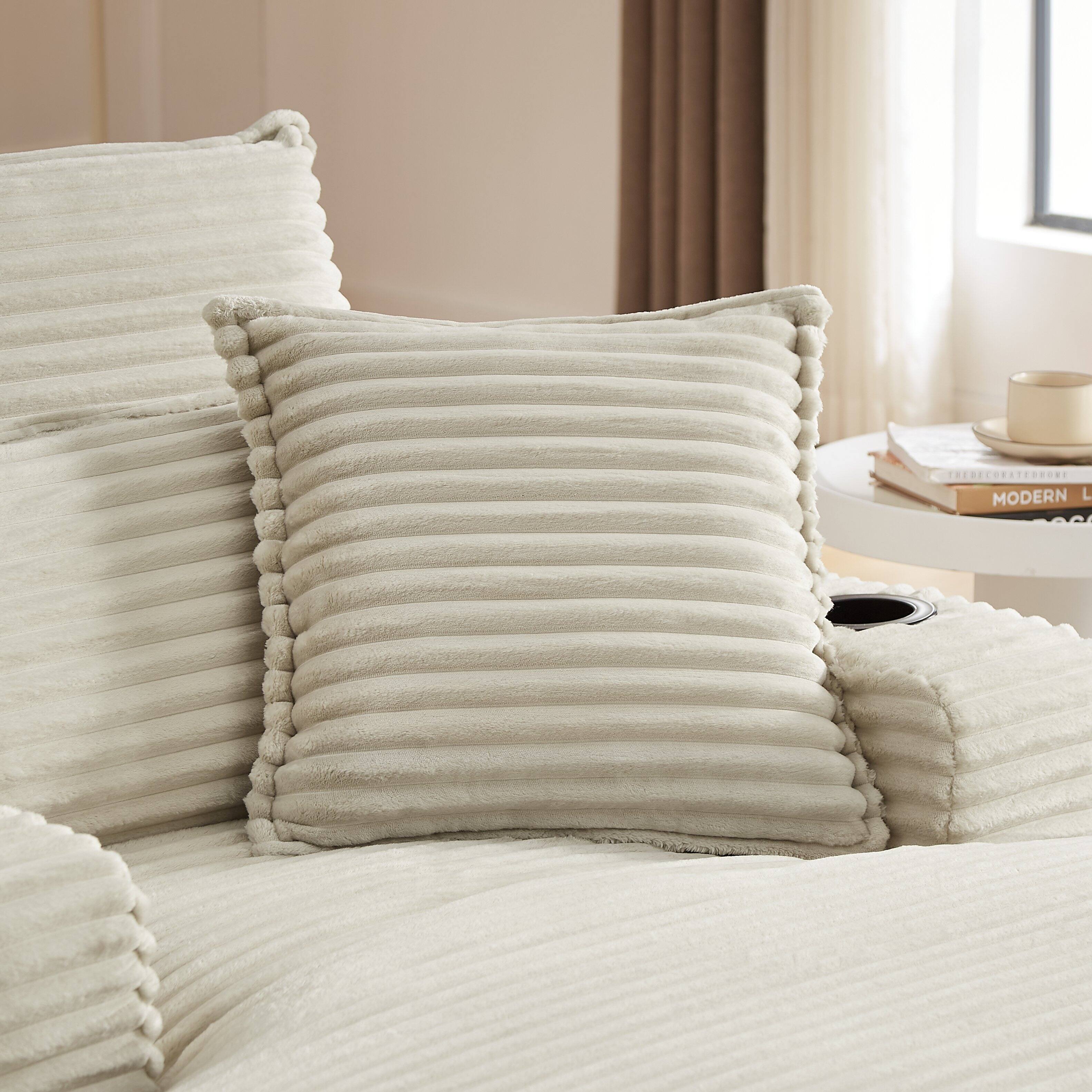 TREDECORATEURURE MODERN L