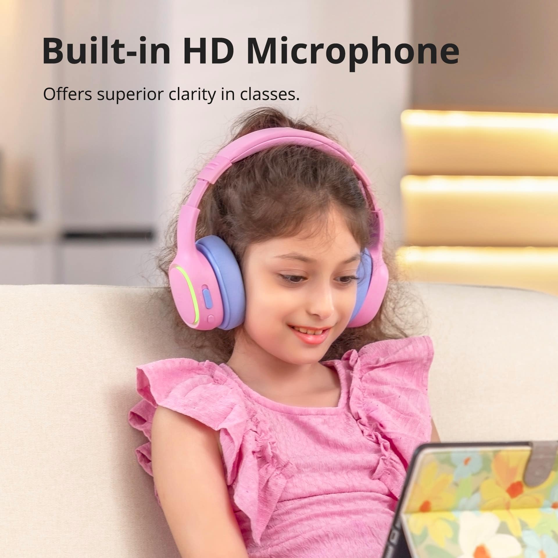 Built-in HD Microphone Offers superior clarity in classes.