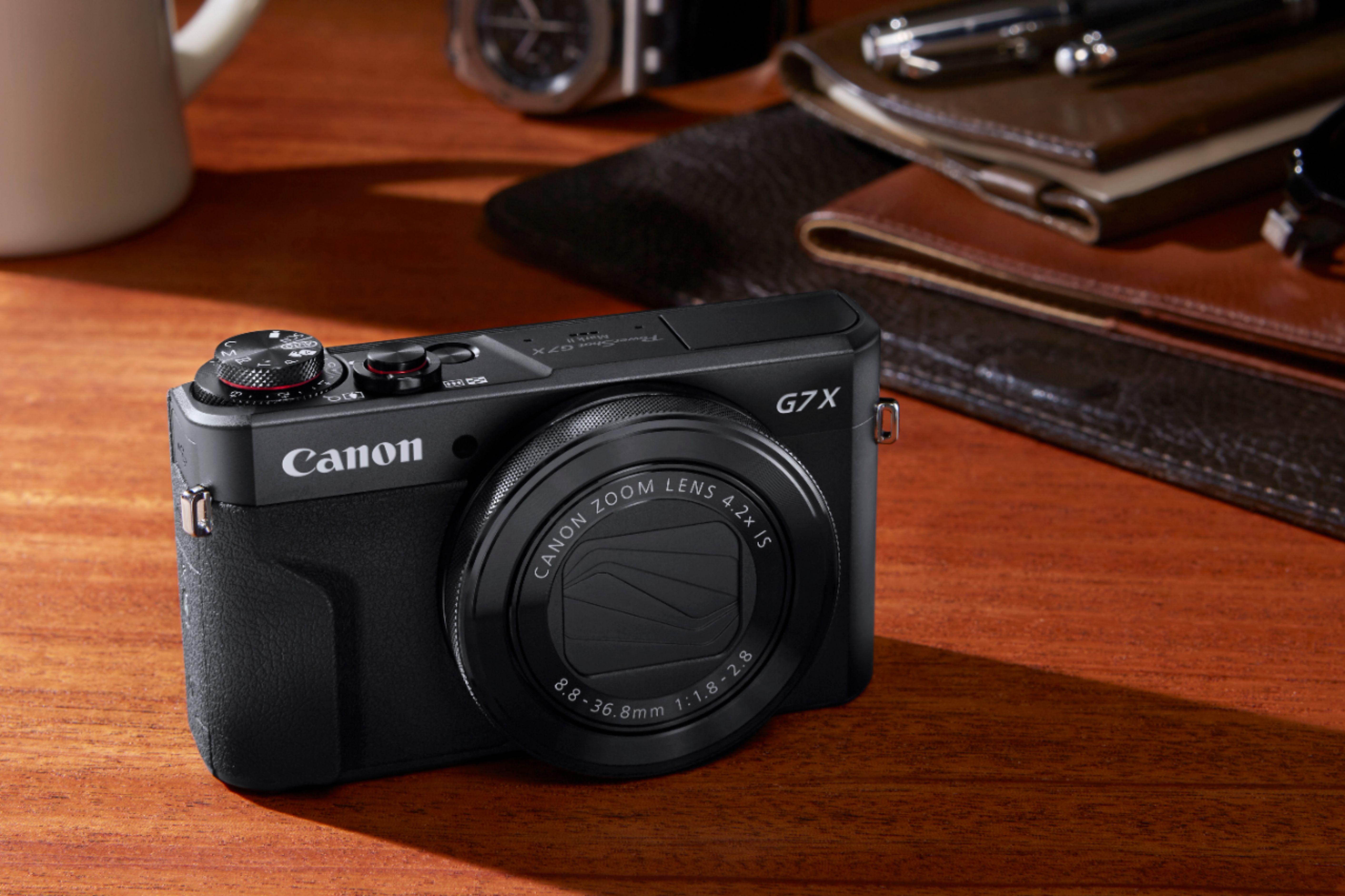 Canon PowerShot G7 X Mark II Digital Camera + Pixi-Basic Accessory Kit-  International Version (Renewed)