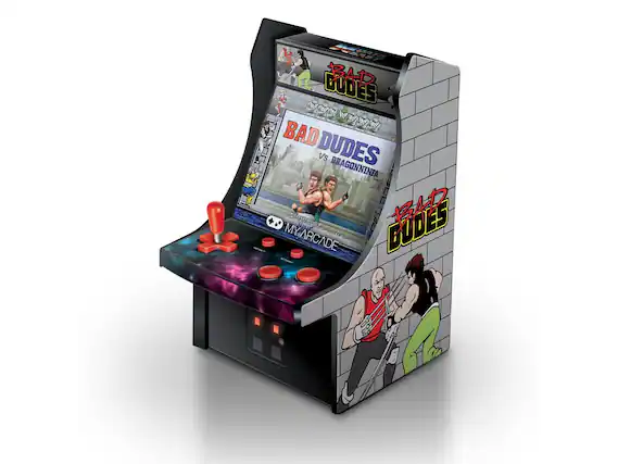 FE 272 A DUDES Wwww.VA a BAD DUDES VS DRAGONNINA TF. cone neta nothing_tos MY F f DUDES BAD ARCADE