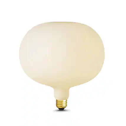 Front. GE - Globe Electric Decorative E26 (Medium) LED Bulb Cool White 7 Watt Equivalence 1 pk.